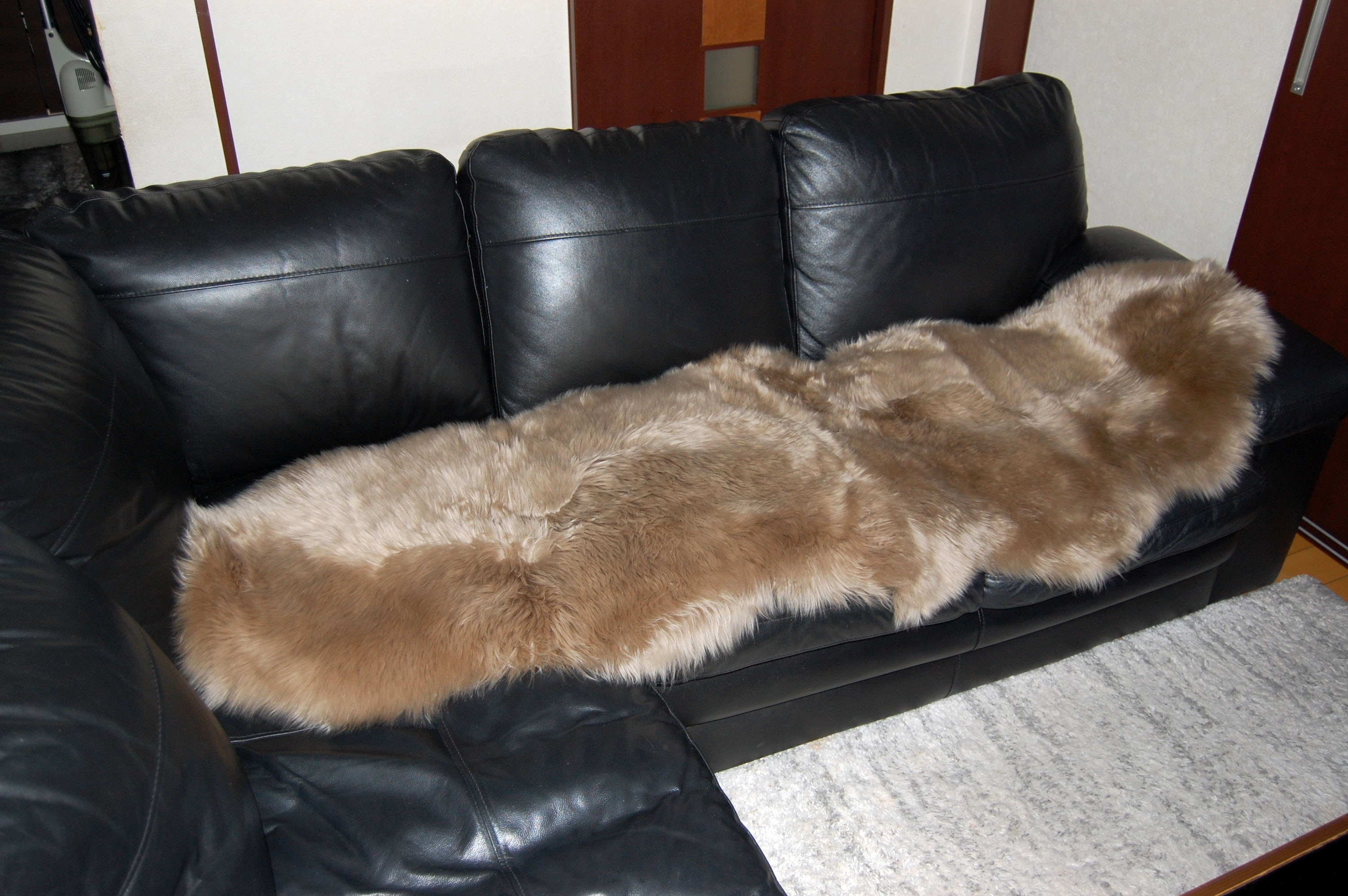 長毛ムートン　2枚物ラグ（185cm）の画像