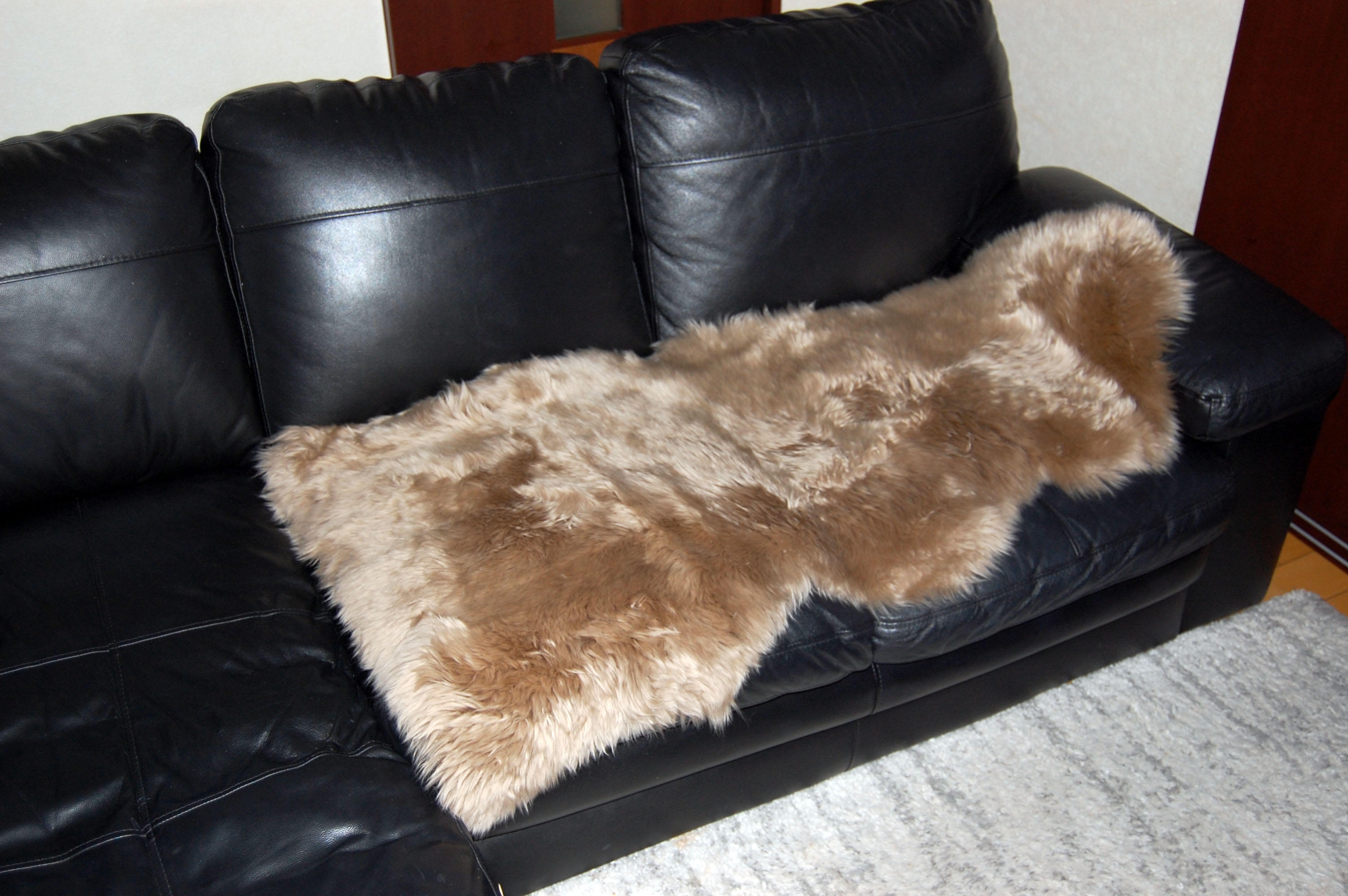 長毛ムートン　1.5枚物ラグ（125cm）の画像