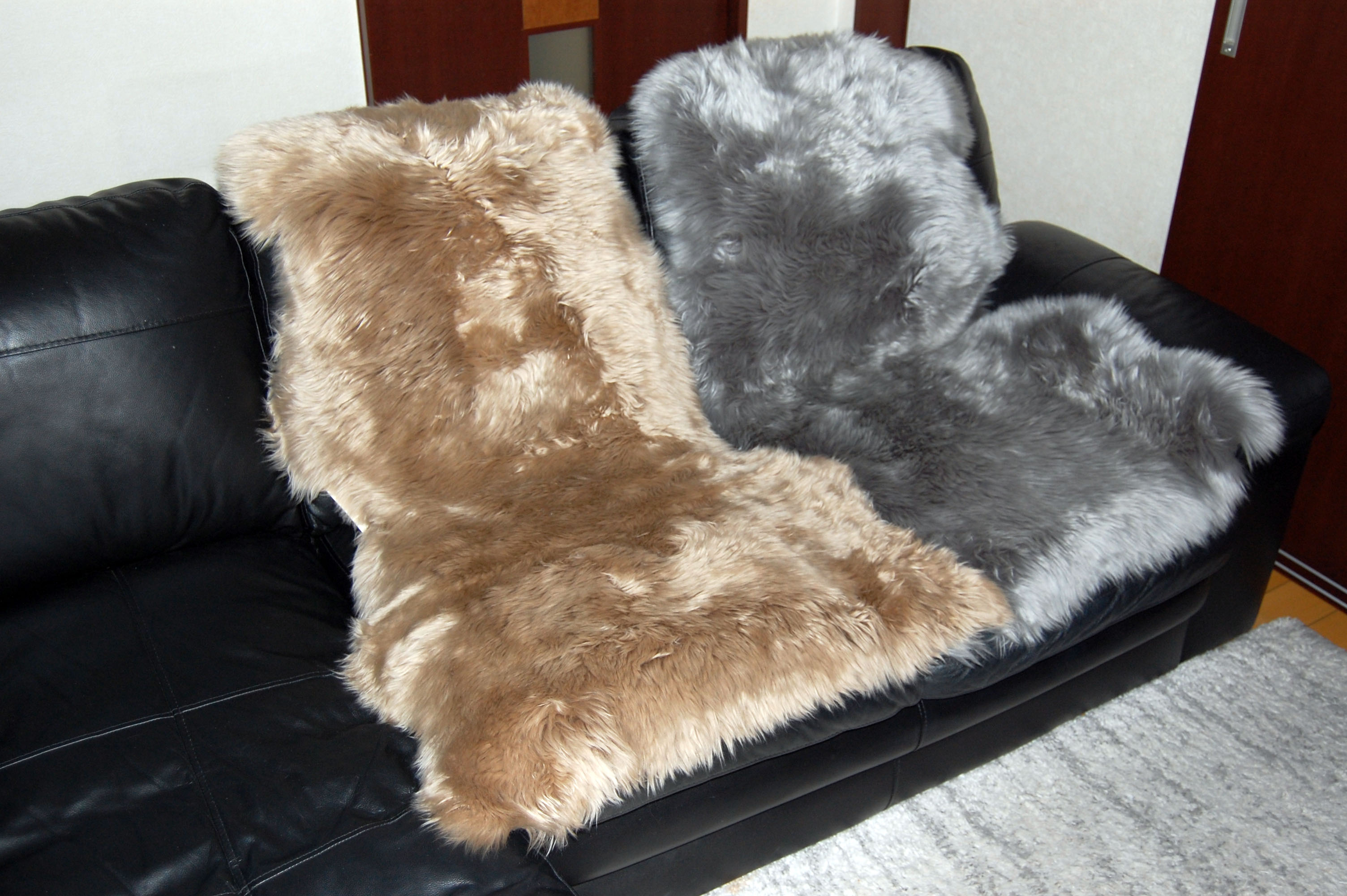 長毛ムートン　1.5枚物ラグ（125cm）の画像