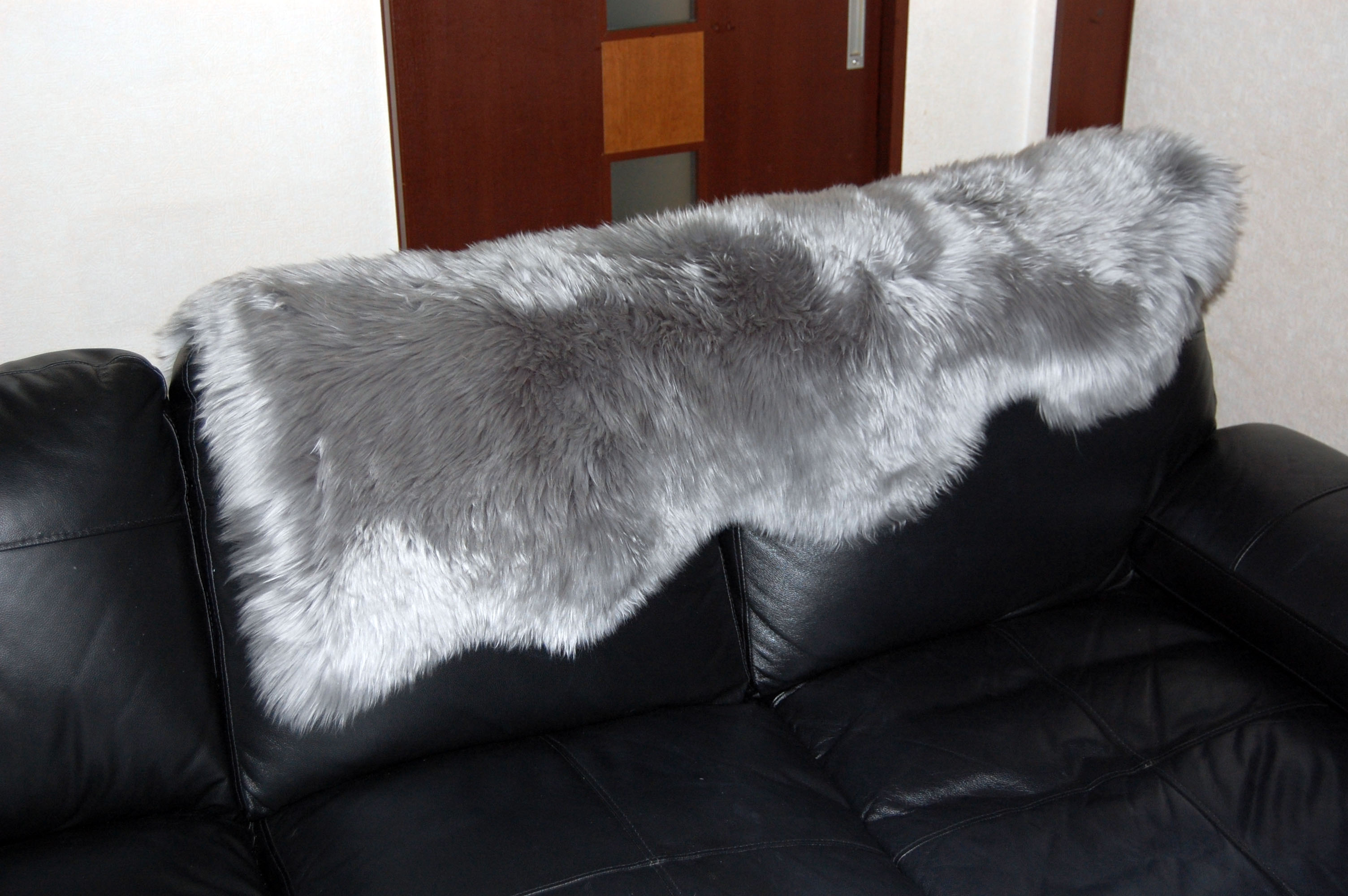 長毛ムートン　1.5枚物ラグ（125cm）の画像