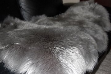 長毛ムートン　1.5枚物ラグ（125cm）の画像