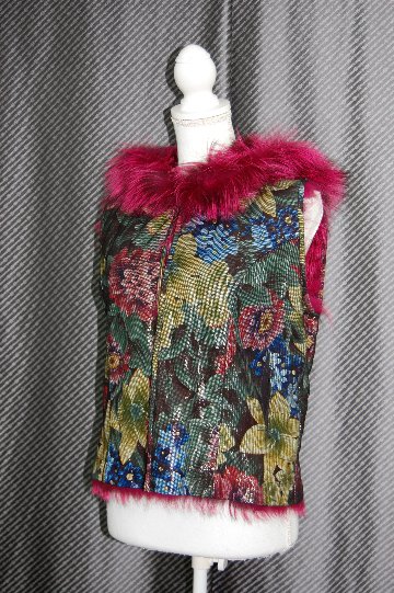 プリンテッドラムレザー＆シルバーフォックス　リバーシブルフーディーベストの画像