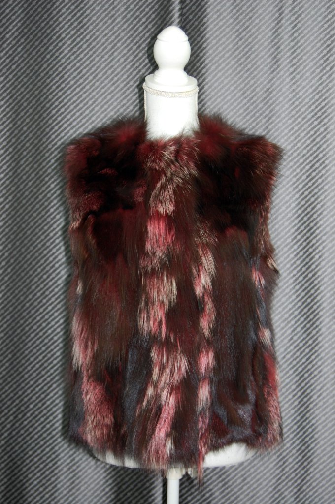 シルバーフォックス　ベストの画像