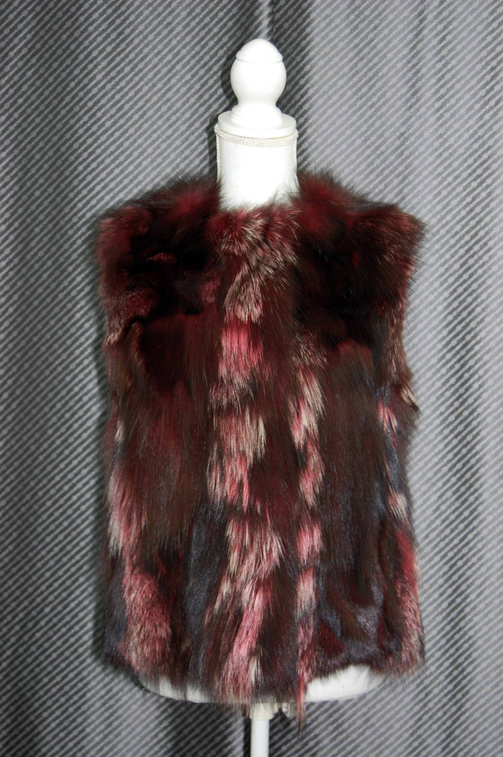 シルバーフォックス　ベストの画像