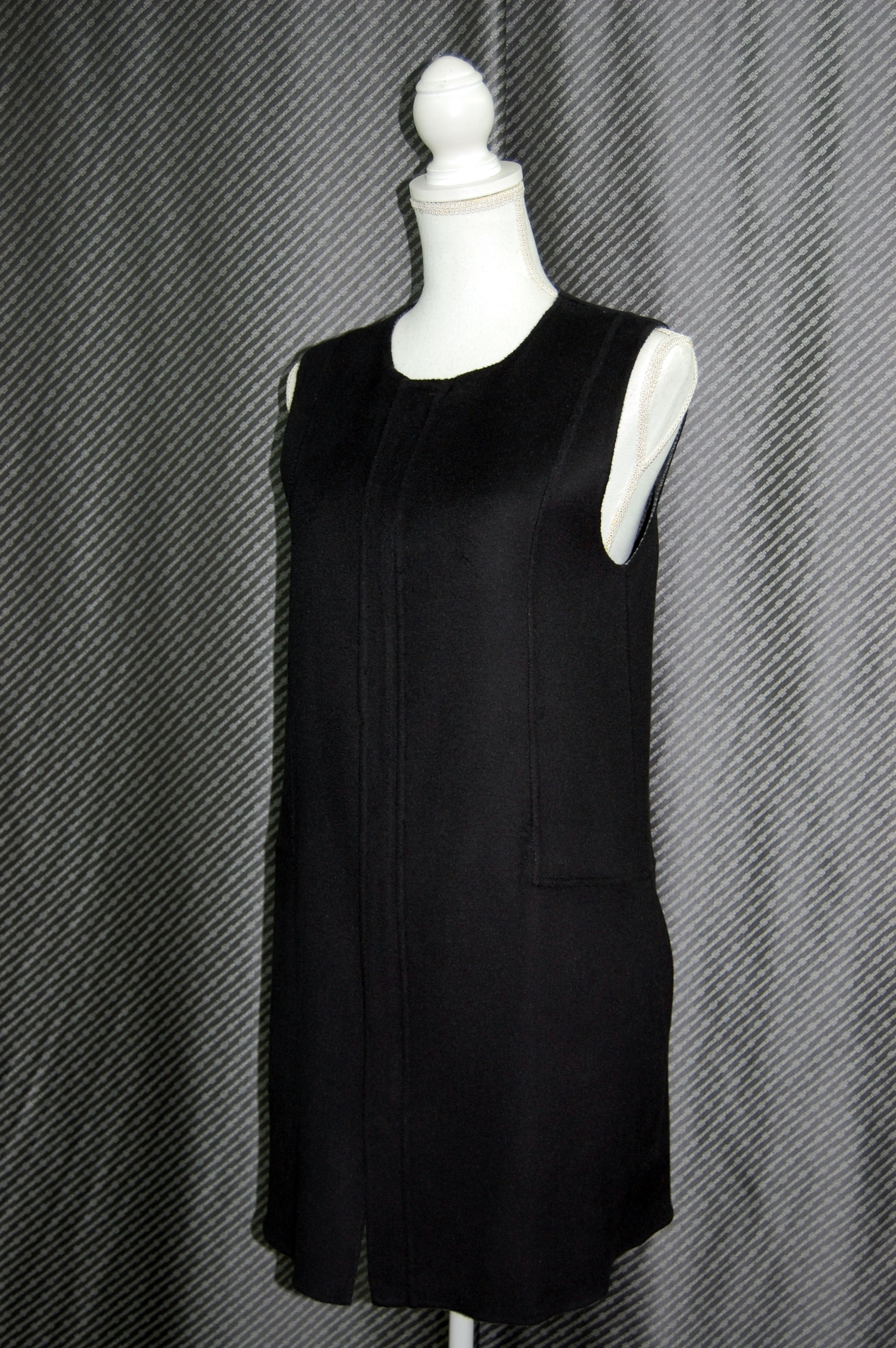 カシミヤ混ウール　ダブルフェイスロングベストの画像