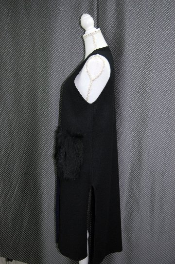 ウール混ニット　Vネックロングジレ　Foxポケット付の画像