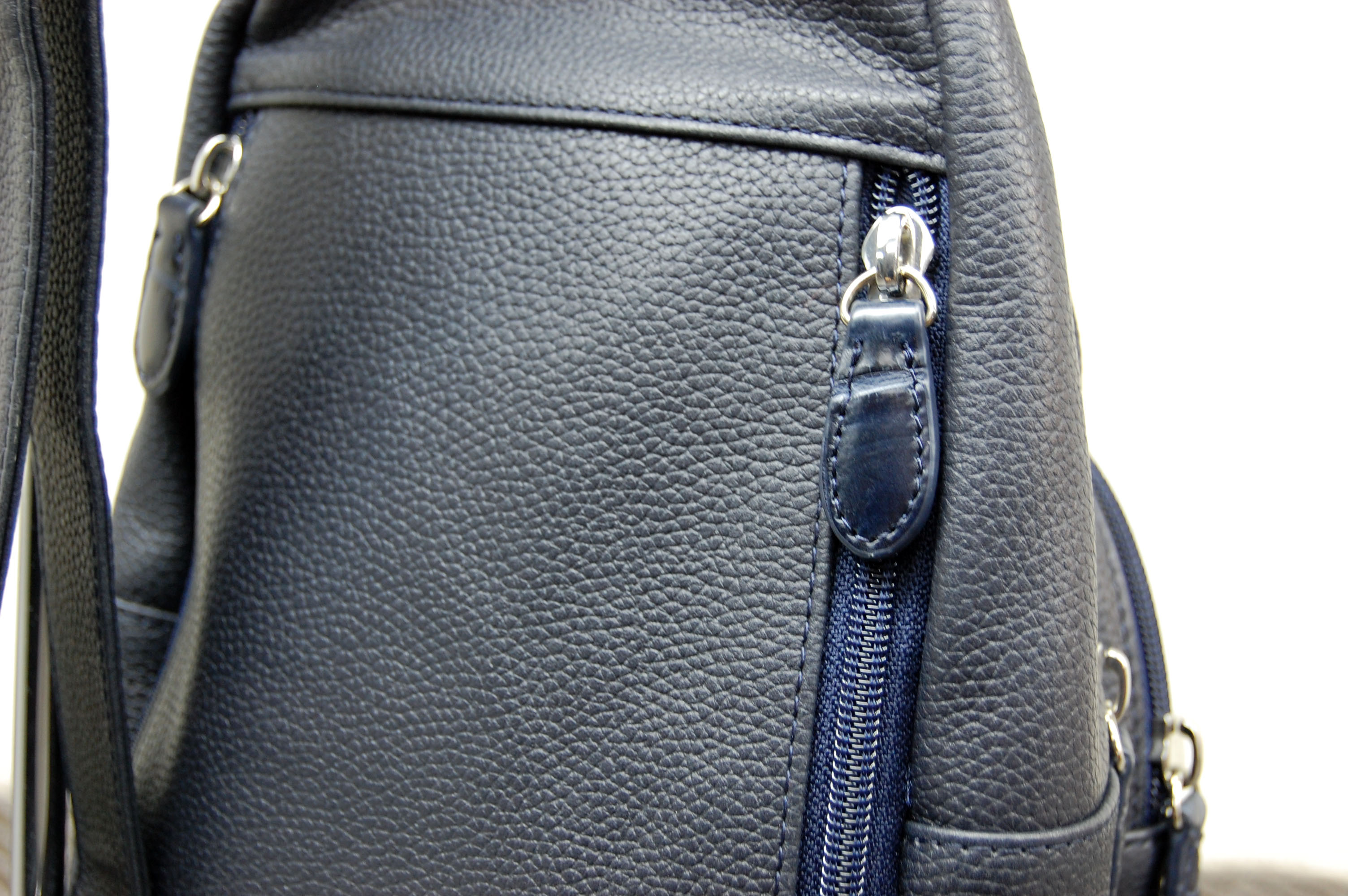 クロコ＆カーフレザー　ボディーバッグの画像