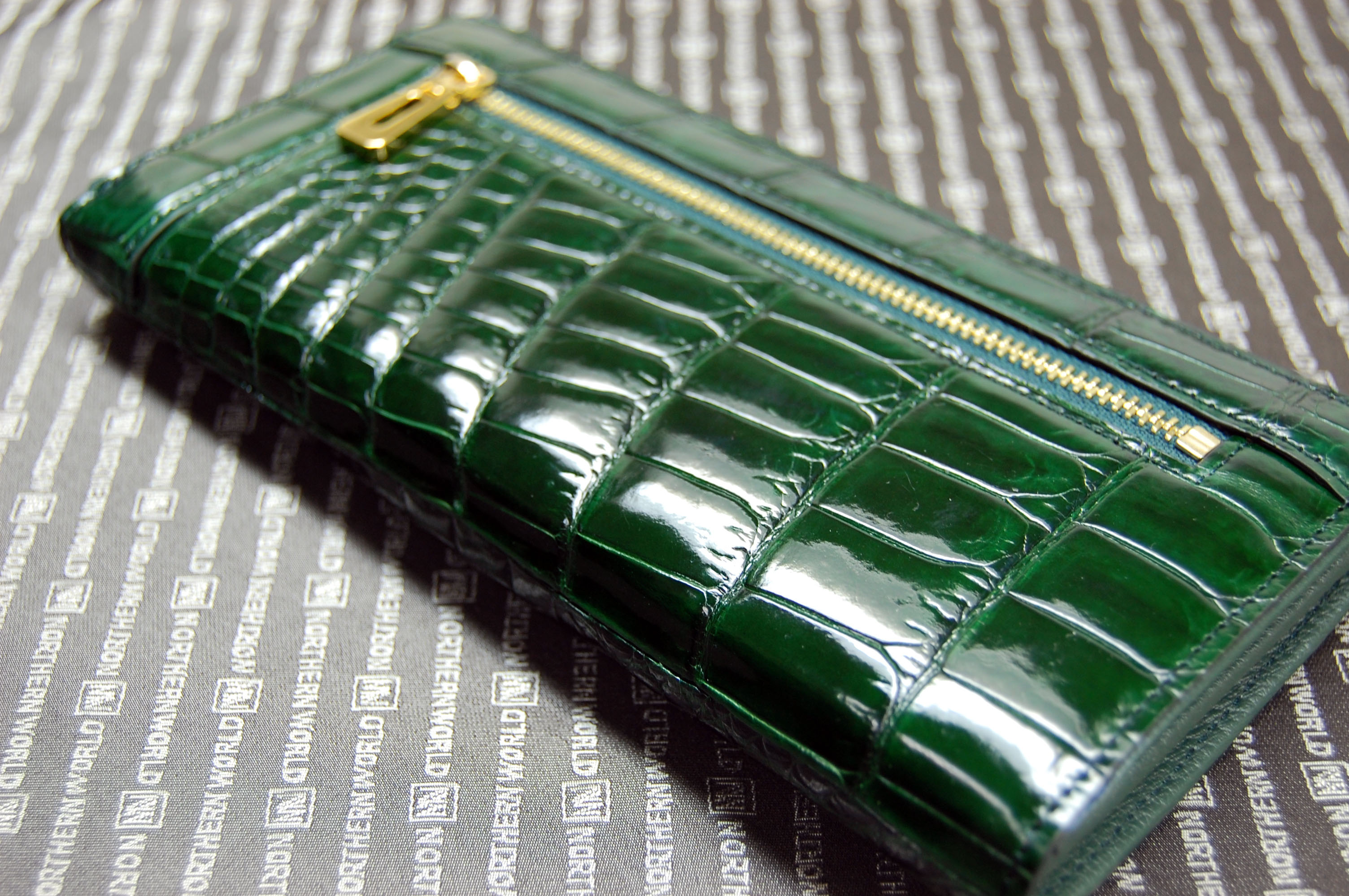 シャイニングクロコダイル　L字長財布の画像