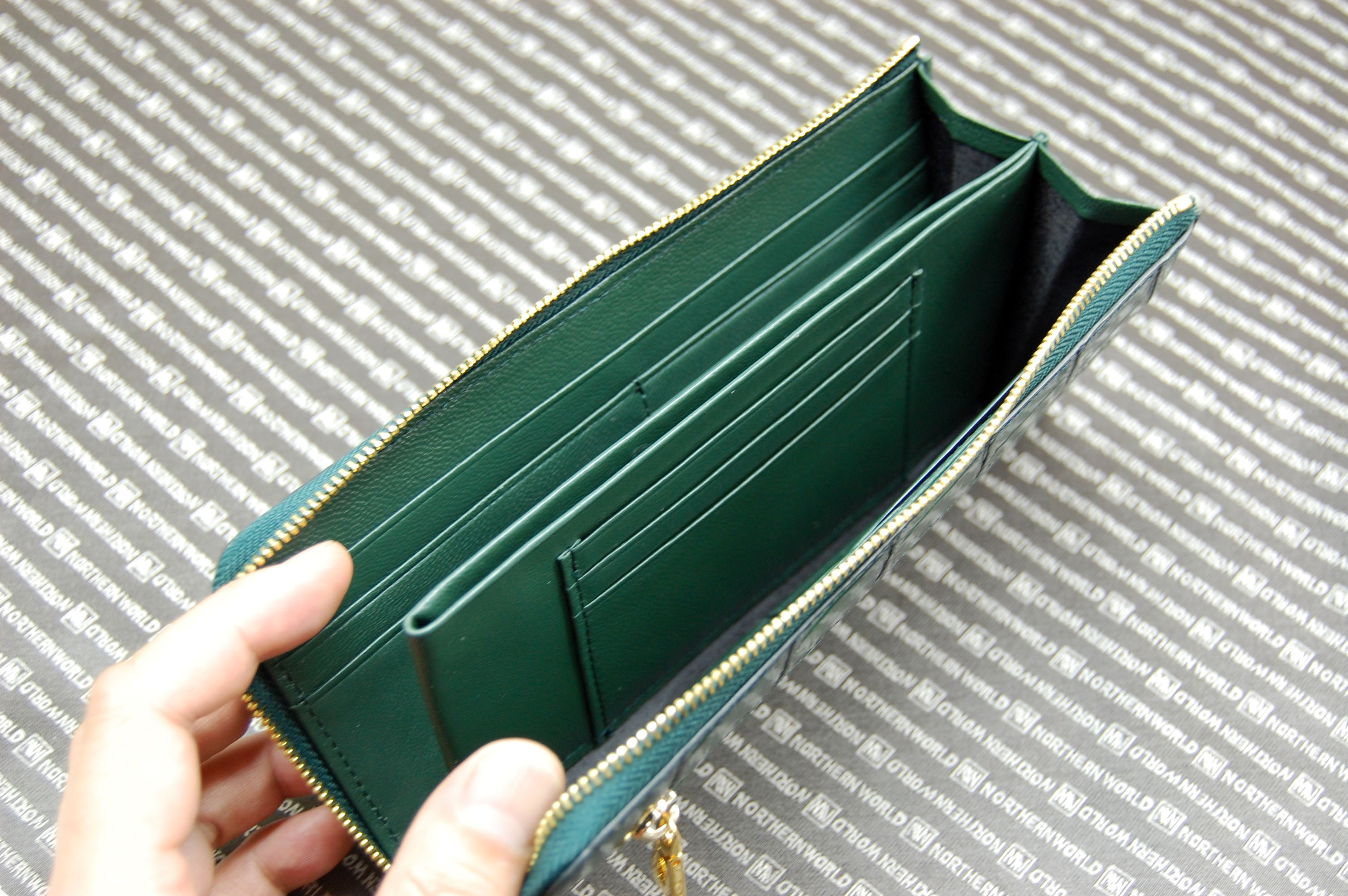 シャイニングクロコダイル　L字長財布の画像