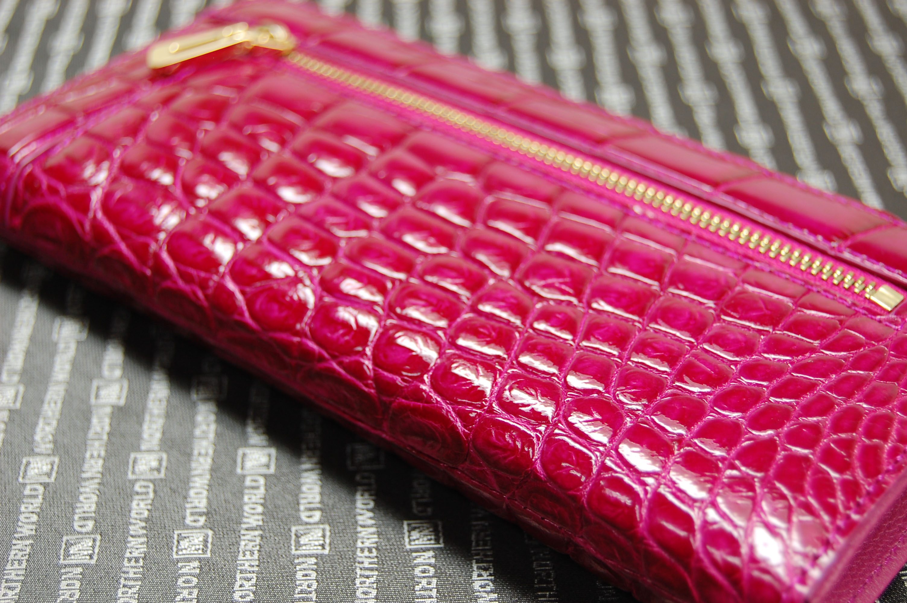 シャイニングクロコダイル　L字長財布の画像