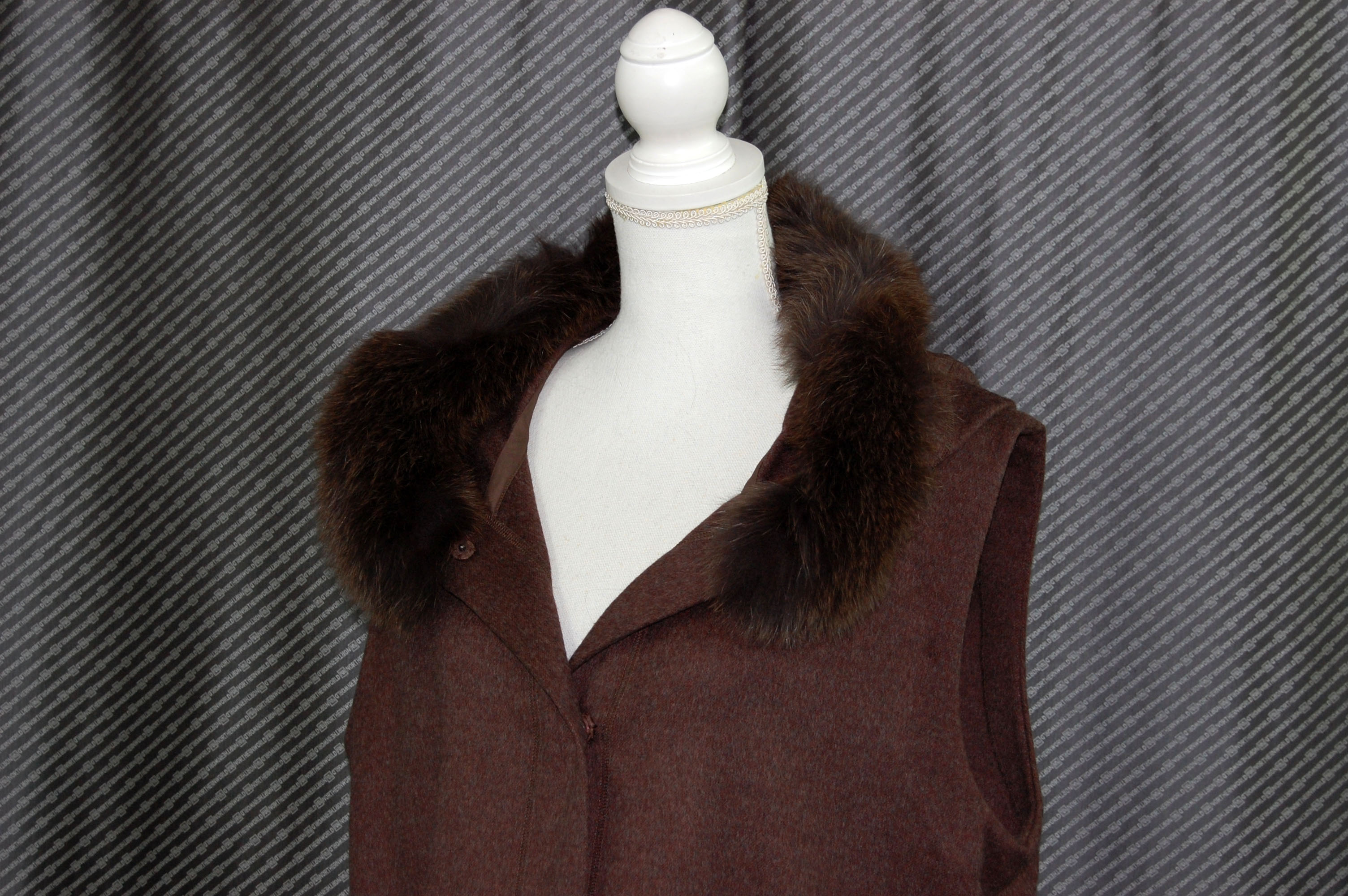 JEAN-LOUIS SCHERRER　カシミヤ混ウール　ロングジレ　Foxトリムの画像