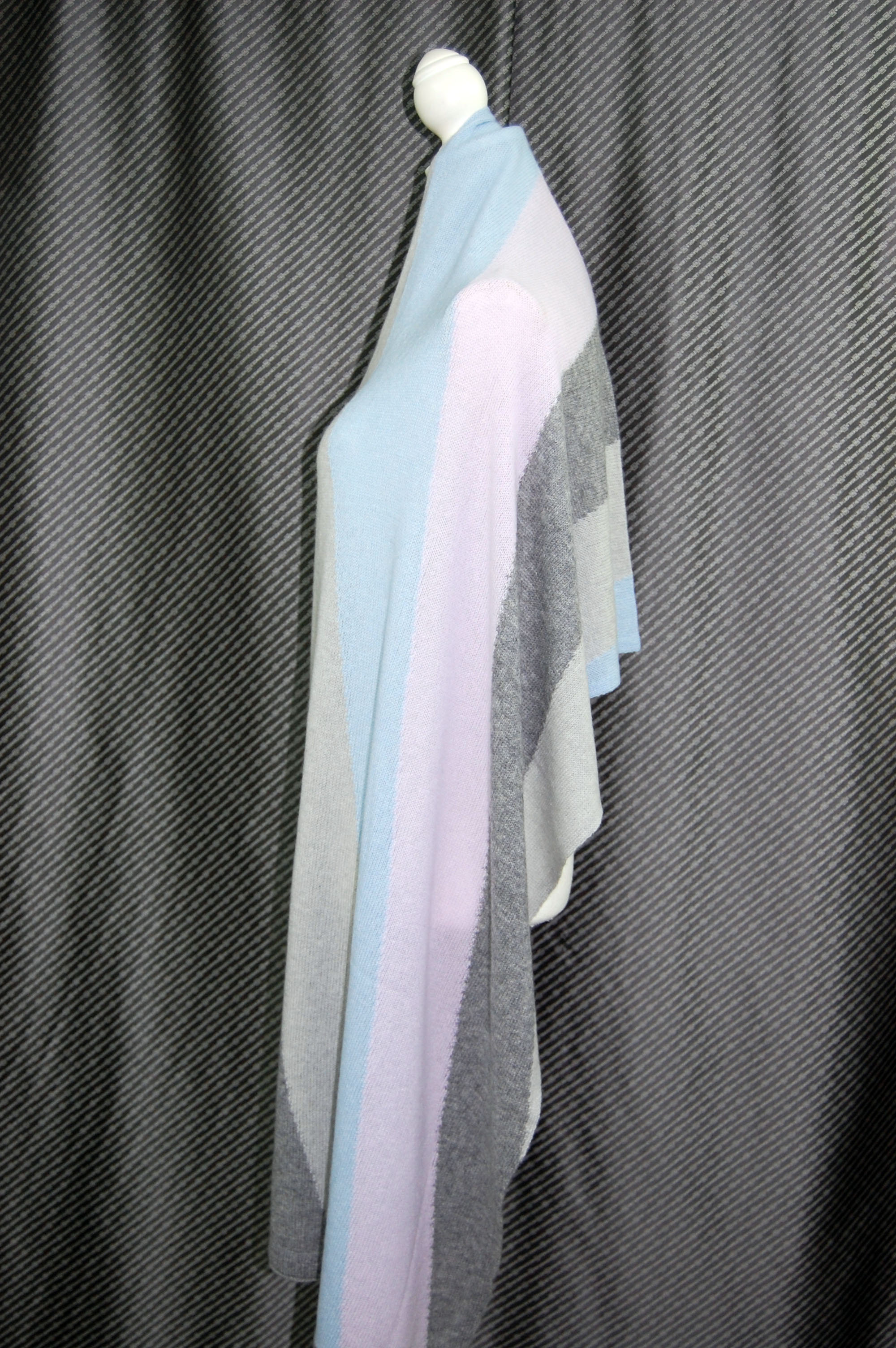 カシミヤニット　大判ストールの画像