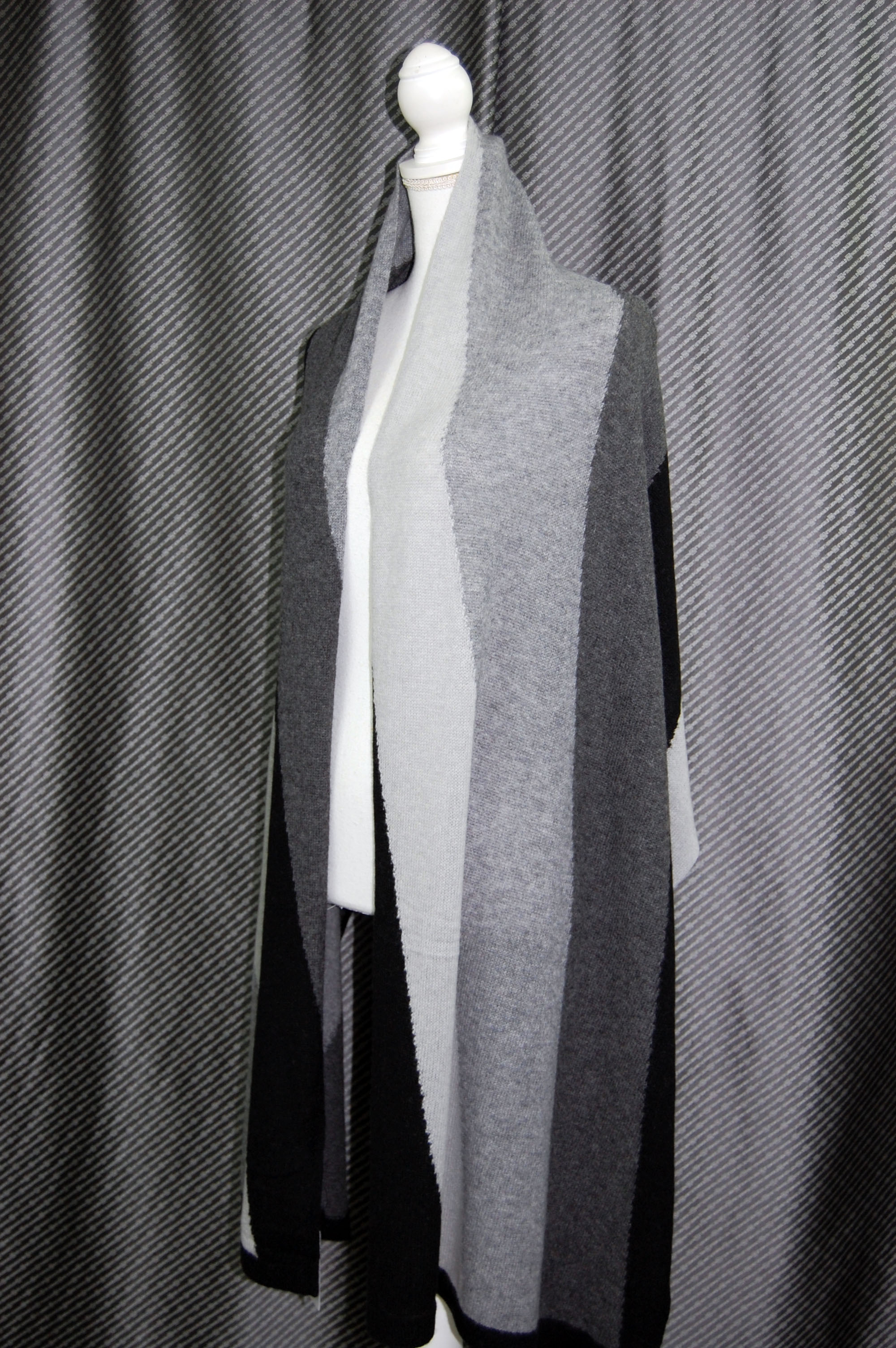 カシミヤニット　大判ストールの画像