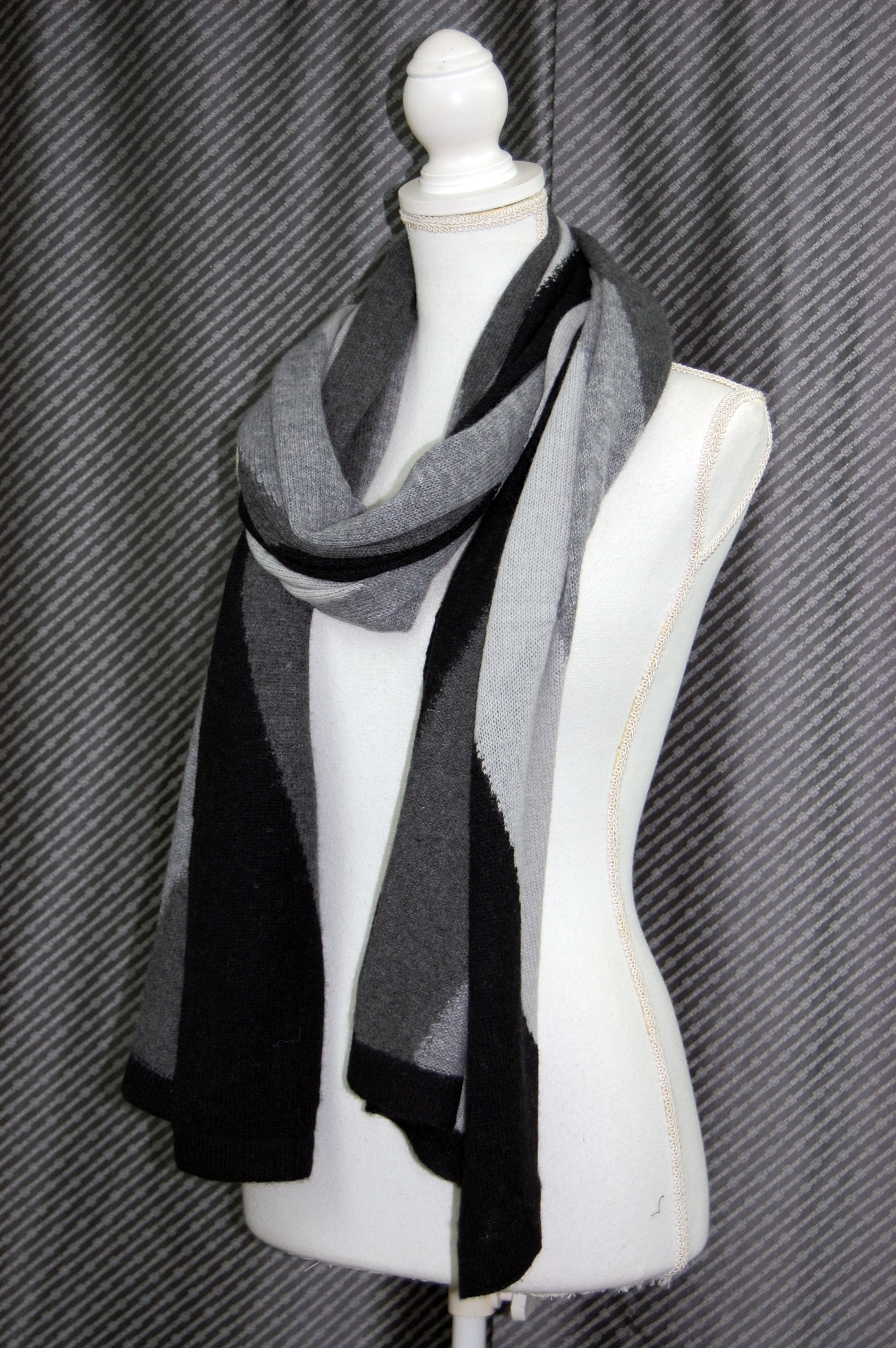 カシミヤニット　大判ストールの画像