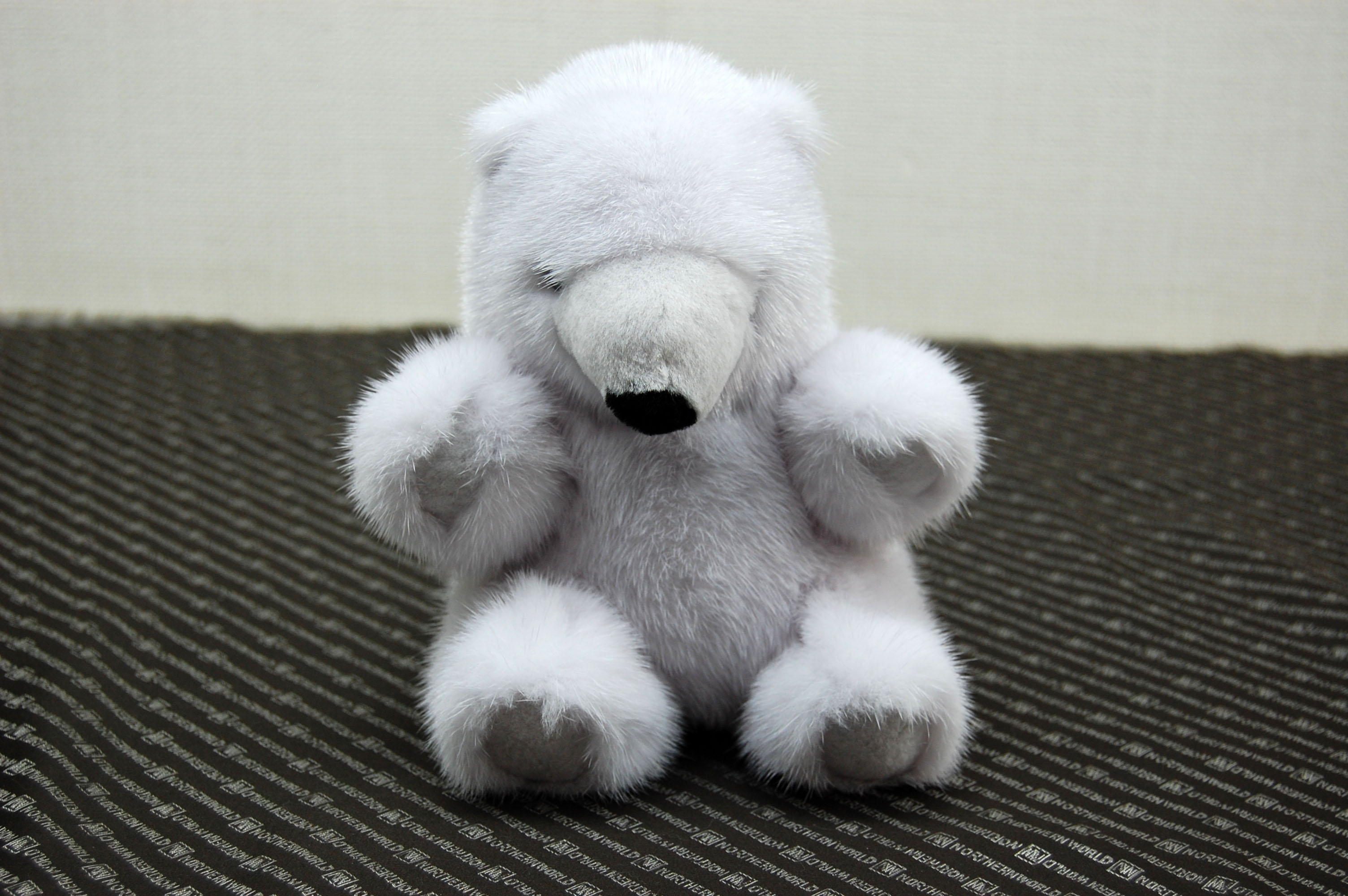 ミンク　ドール（ポーラーベア）の画像