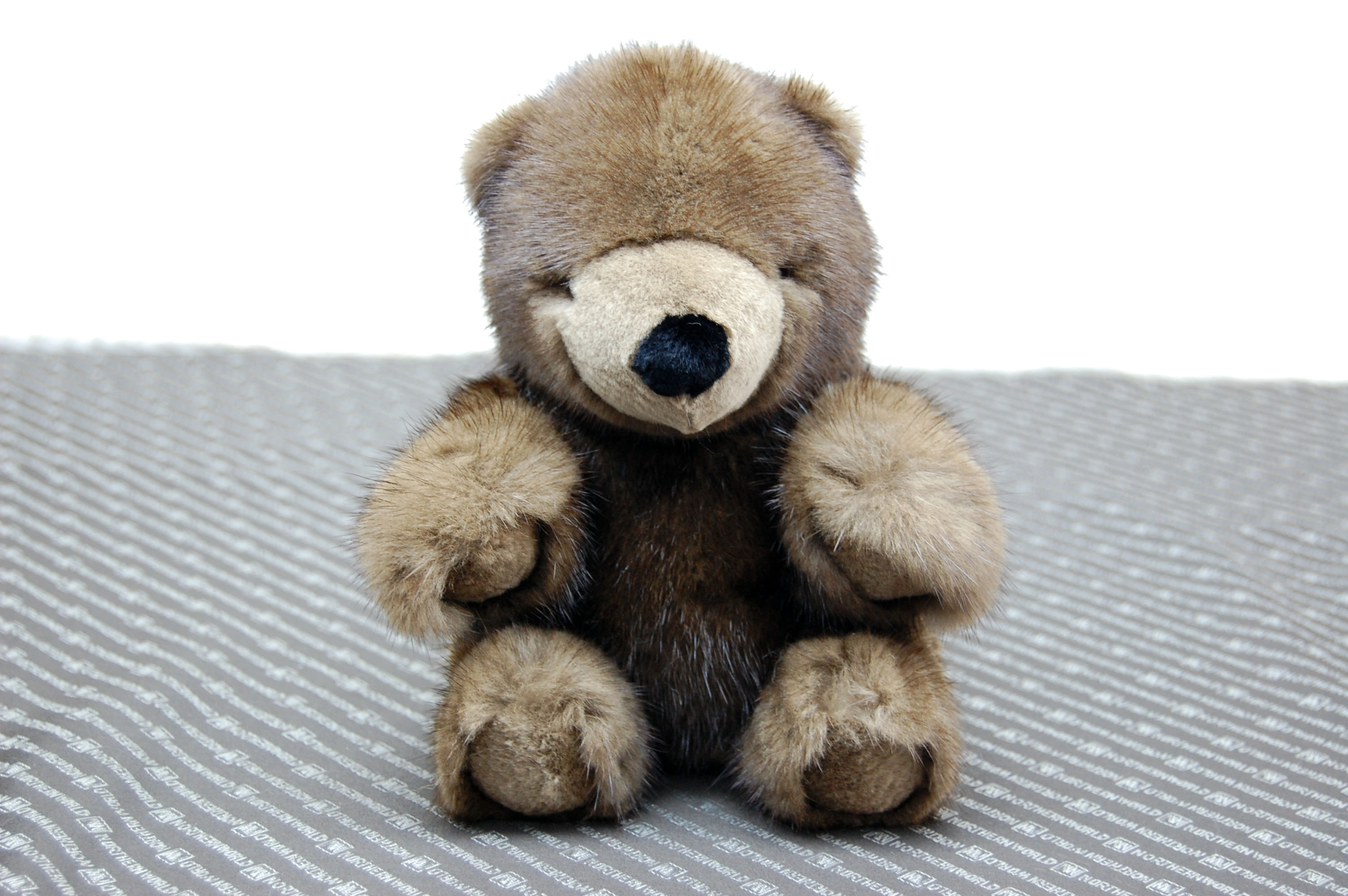 ミンク　ドール（グリズリーベア）の画像