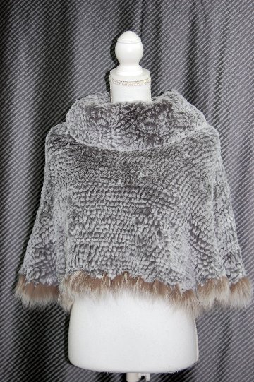 レッキス　ヤーンポンチョ　Foxトリムの画像