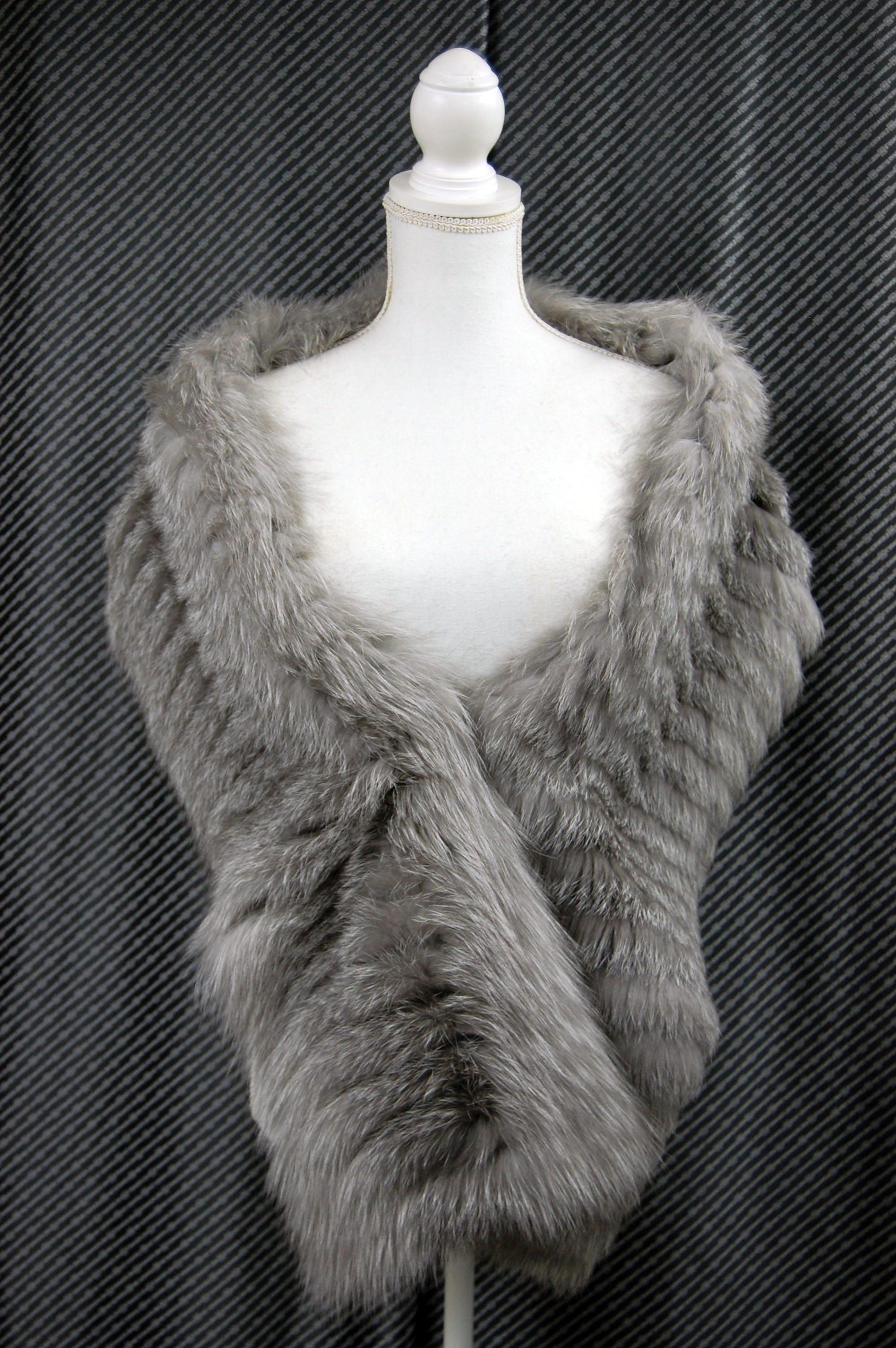 フォックス　ロングマフラーストールの画像