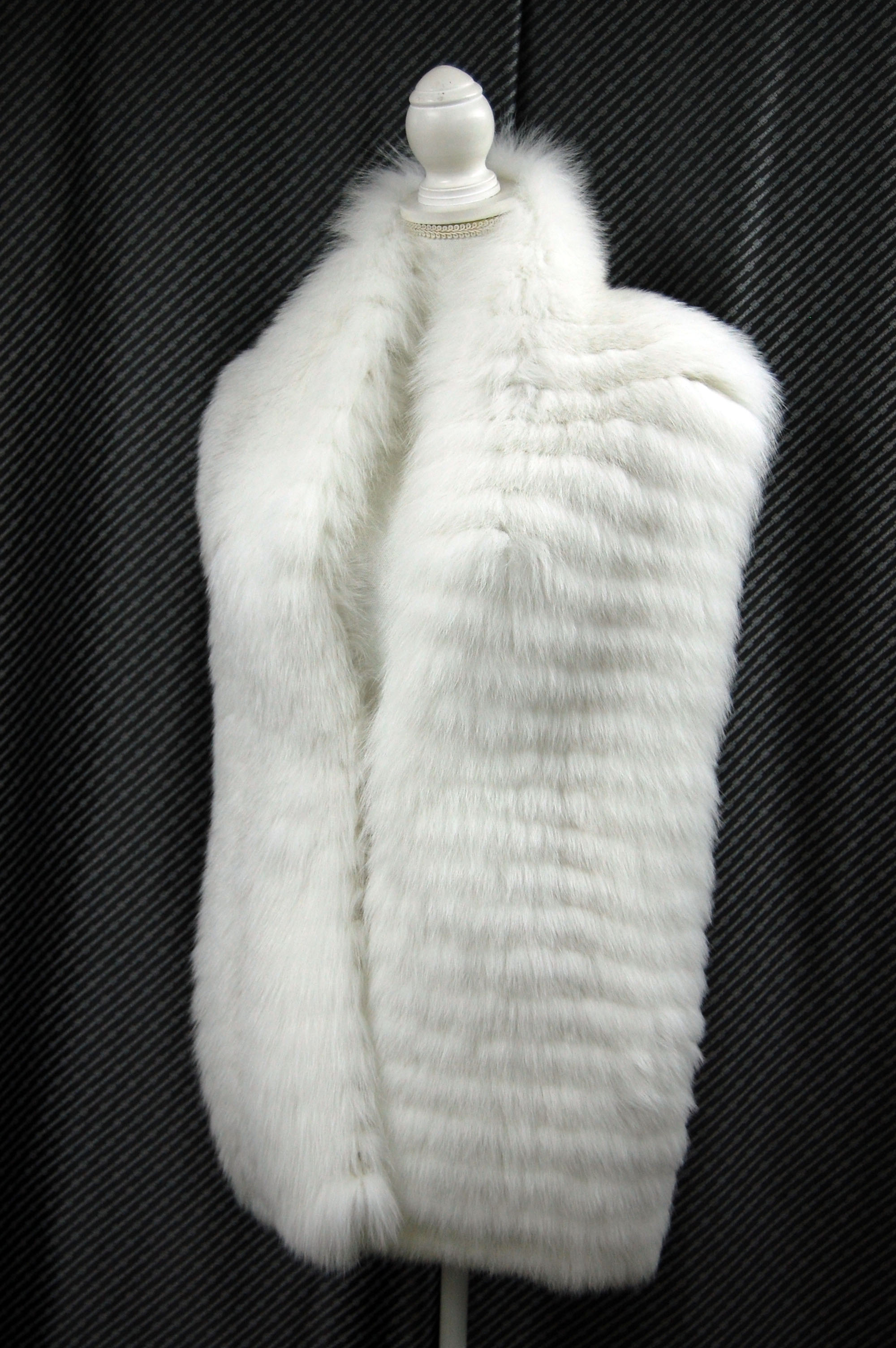 フォックス　ロングマフラーストールの画像