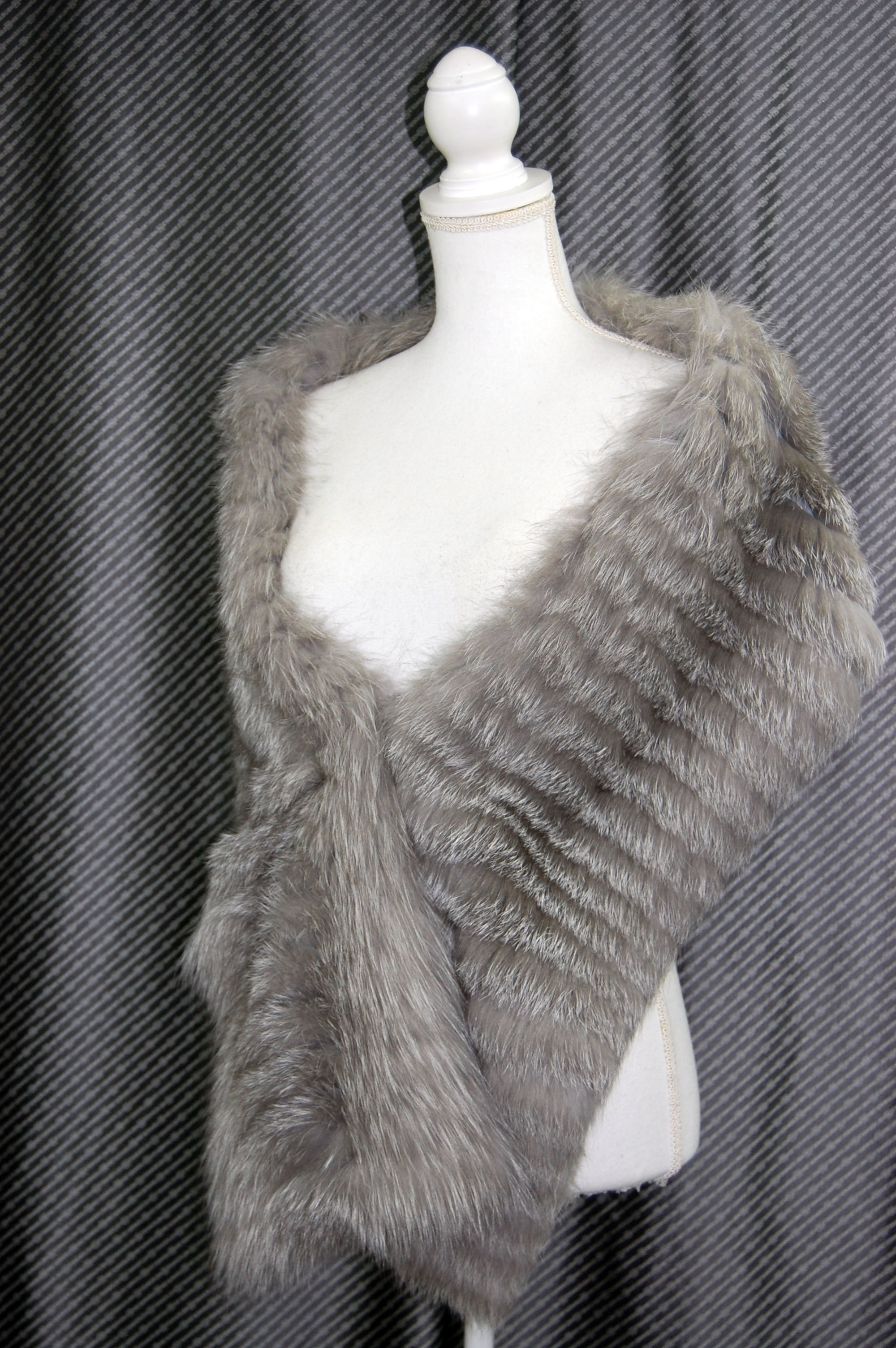 フォックス　ロングマフラーストールの画像