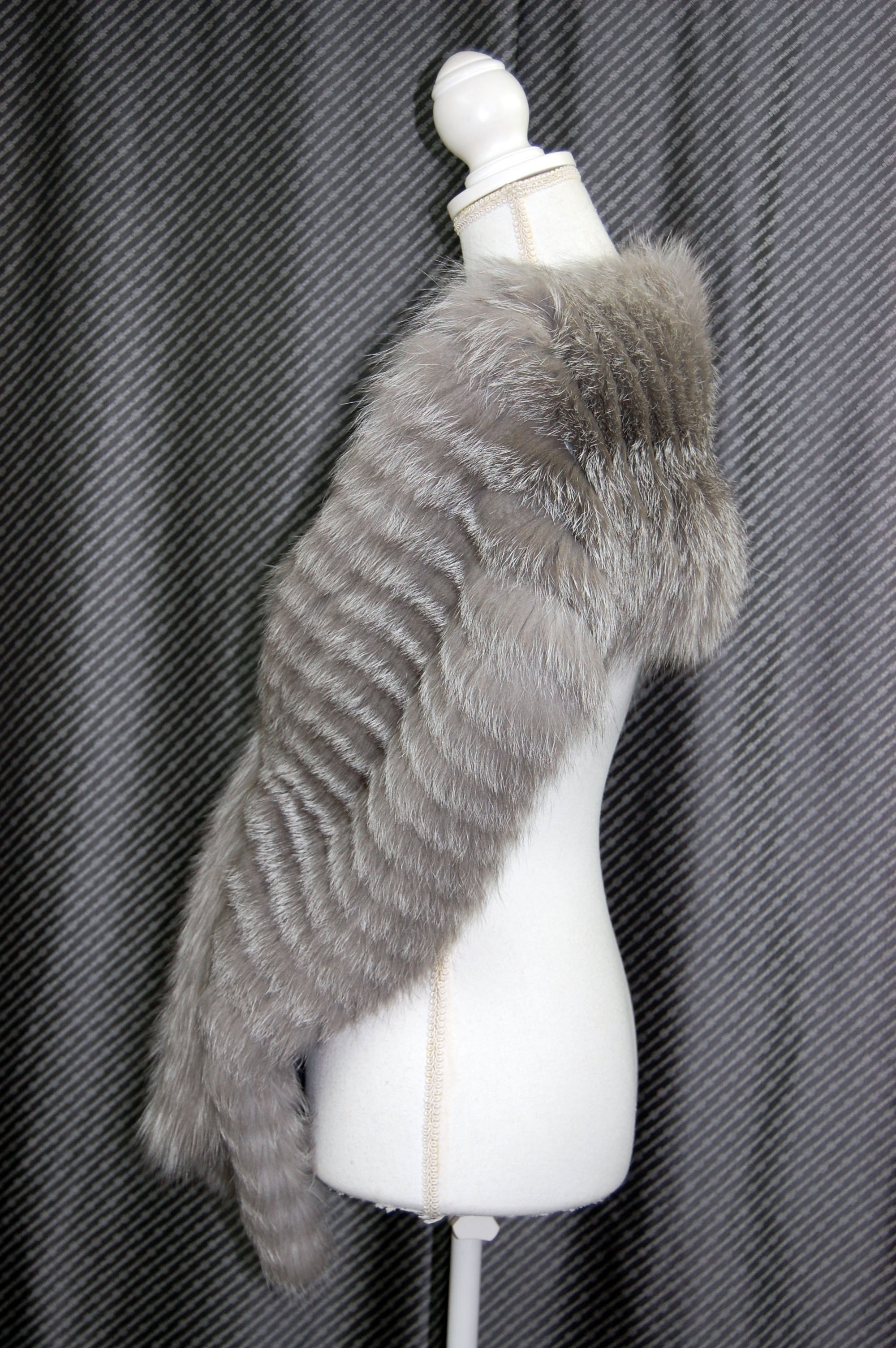 フォックス　ロングマフラーストールの画像