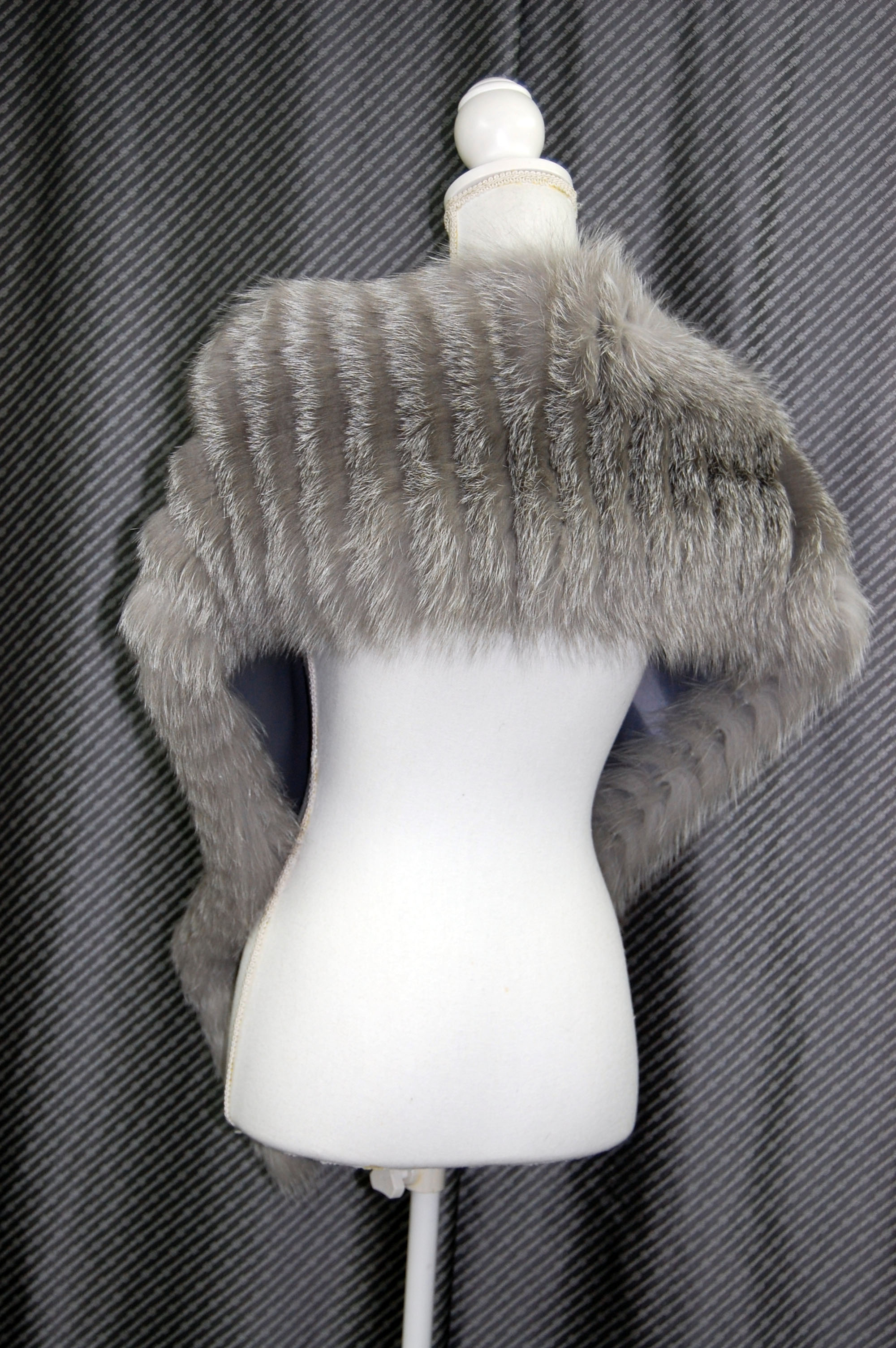 フォックス　ロングマフラーストールの画像