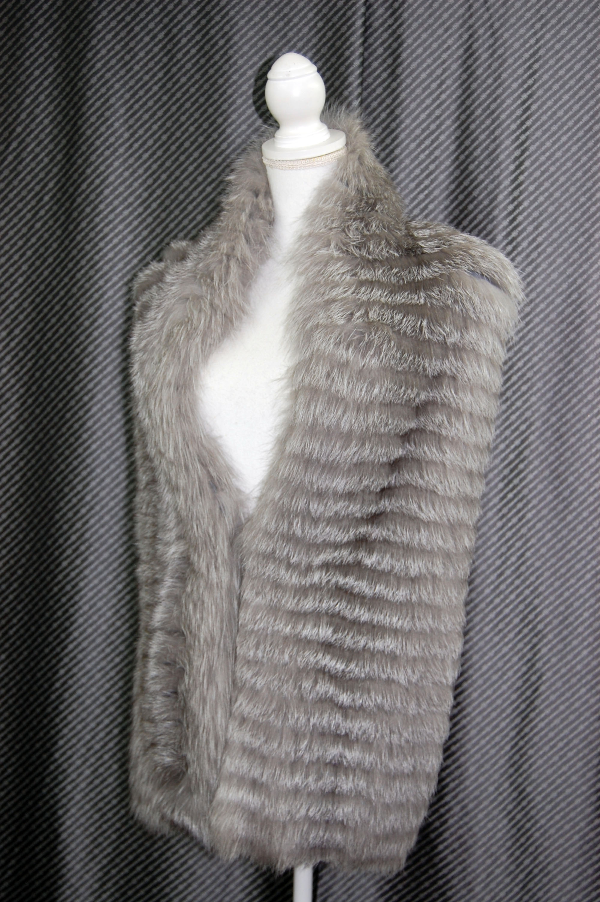 フォックス　ロングマフラーストールの画像