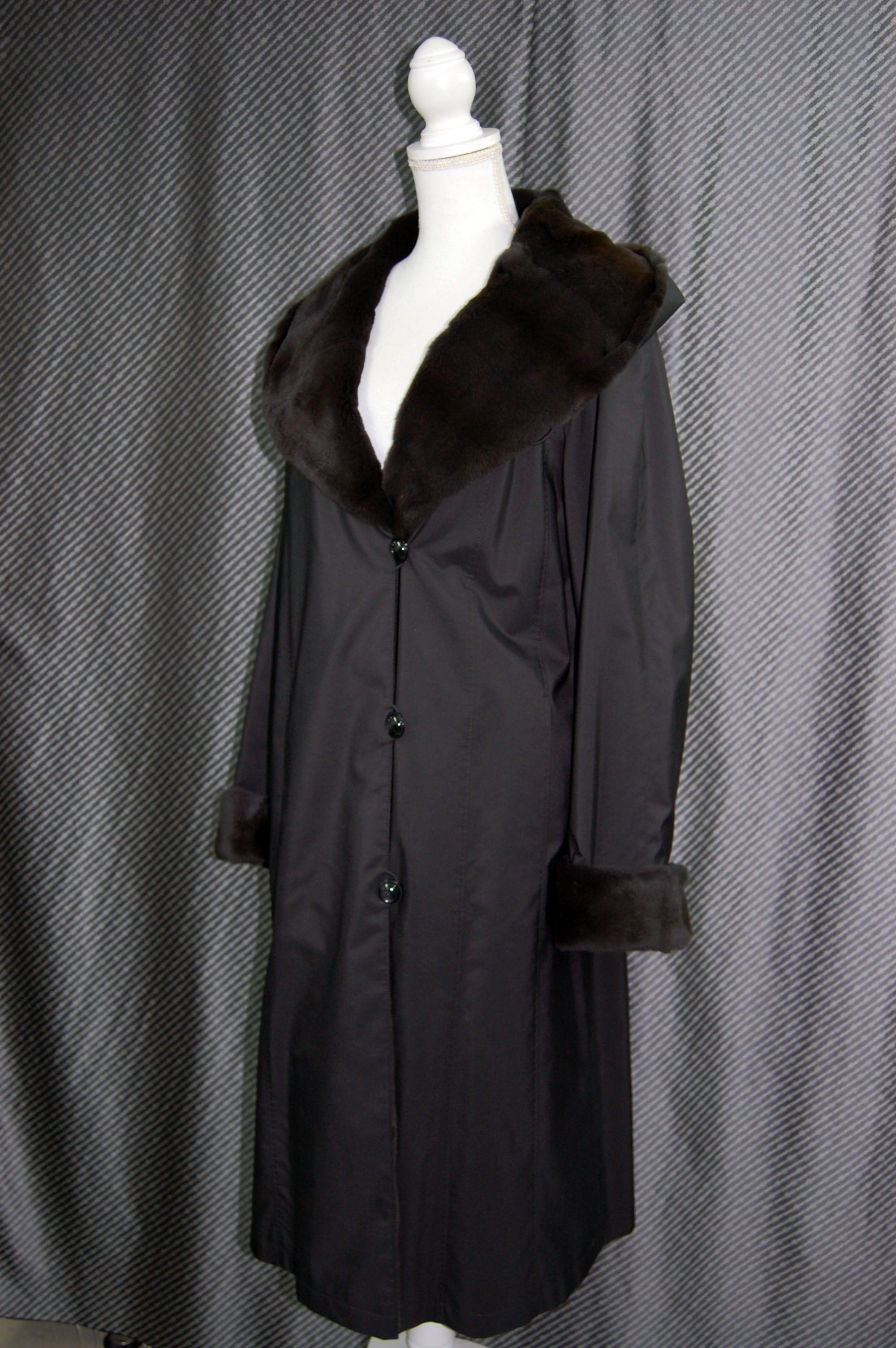 プラックトウィーゼルライナー付　フーディーロングコートの画像