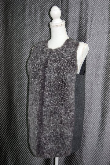 カシミヤゴート＆カシミヤ混ウール　切り替えベストの画像