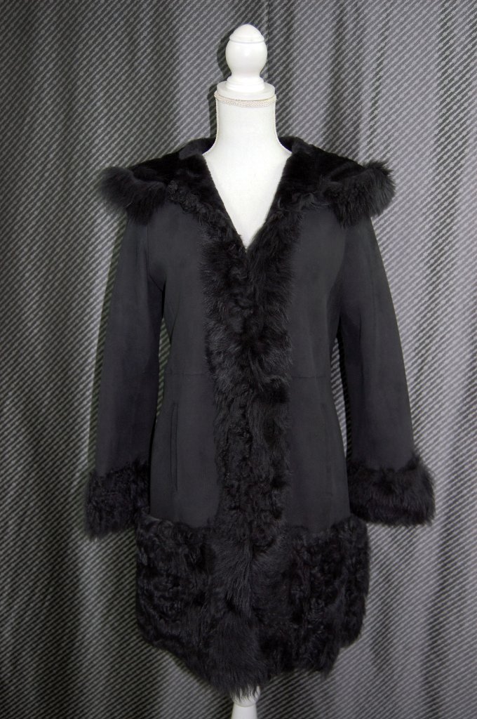 ムートン　ダブルフェイス長毛切り替えフーディーコートの画像