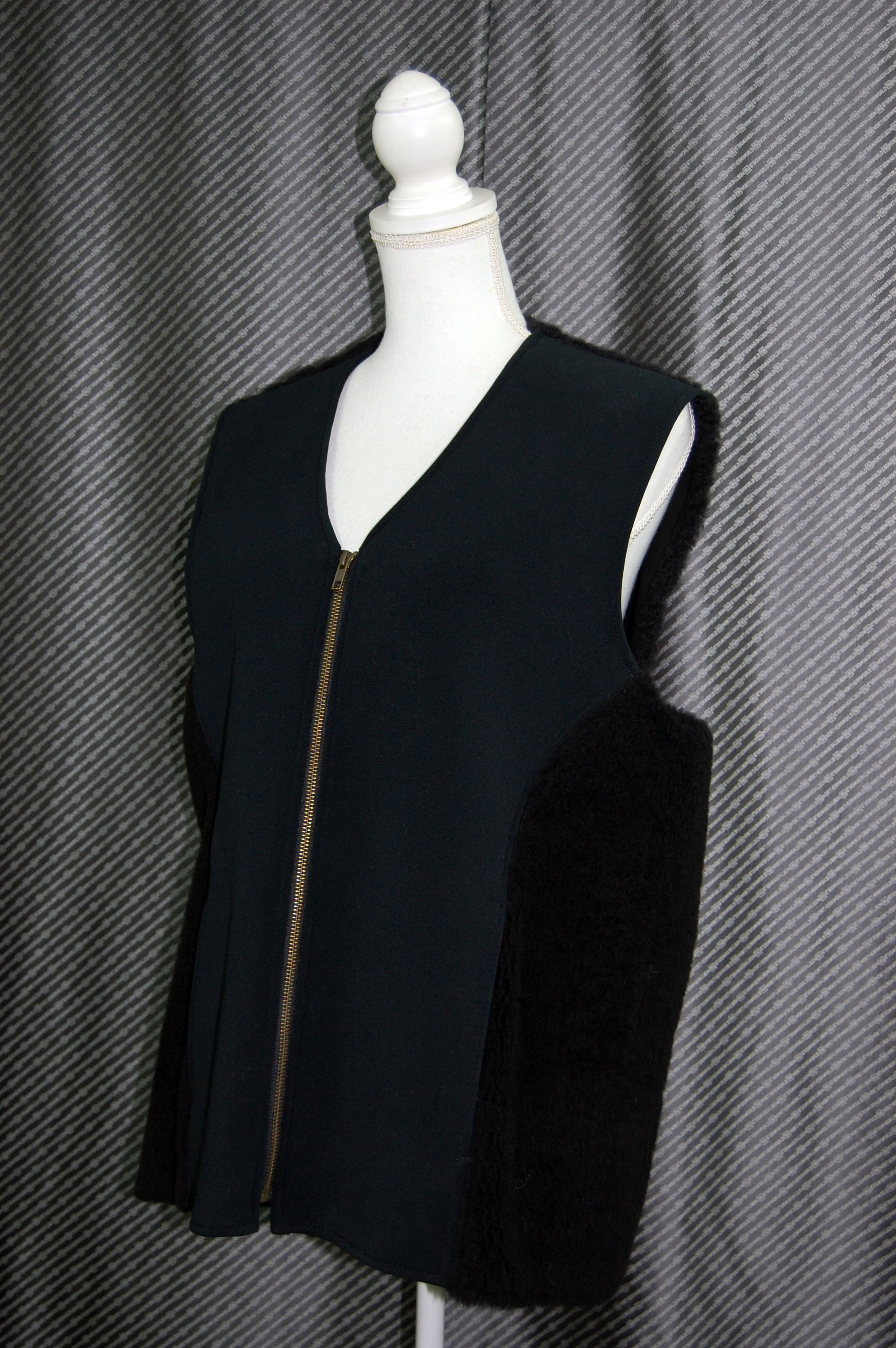 ムートンダブルフェイス＆ストレッチポリ　ベストの画像