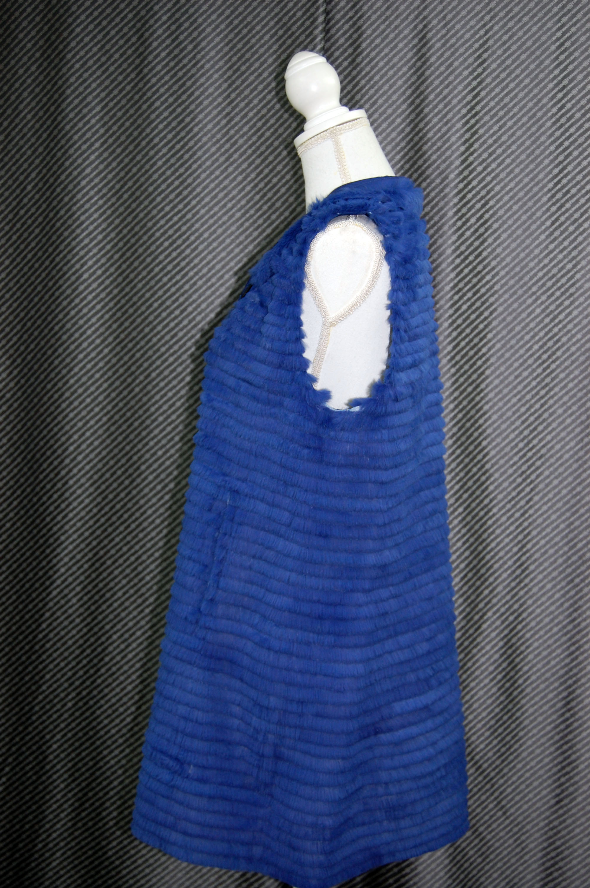 花柄プリント＆ラビットレイヤー　リバーシブルベストの画像