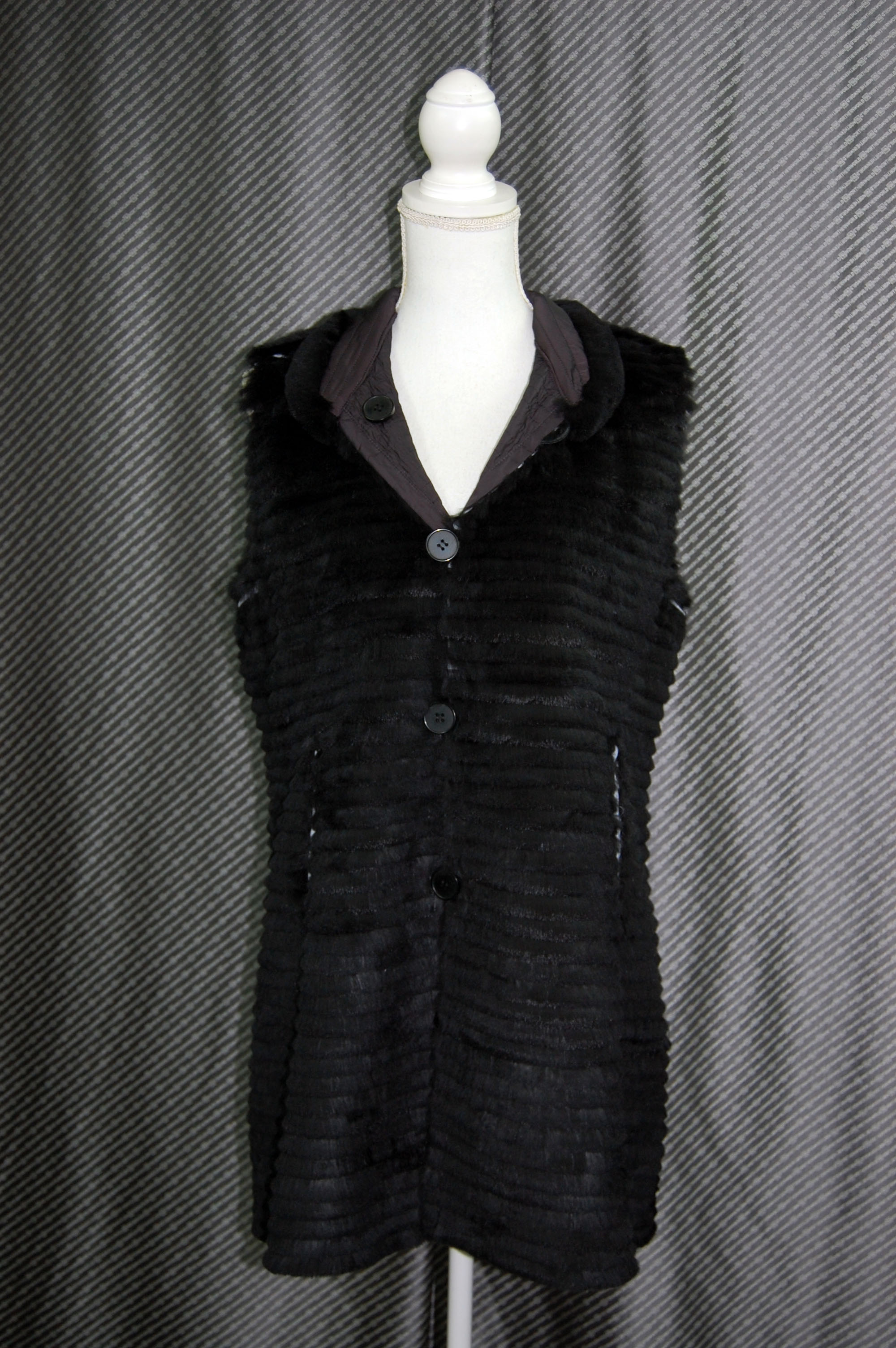 花柄プリント＆ラビットレイヤー　リバーシブルベストの画像