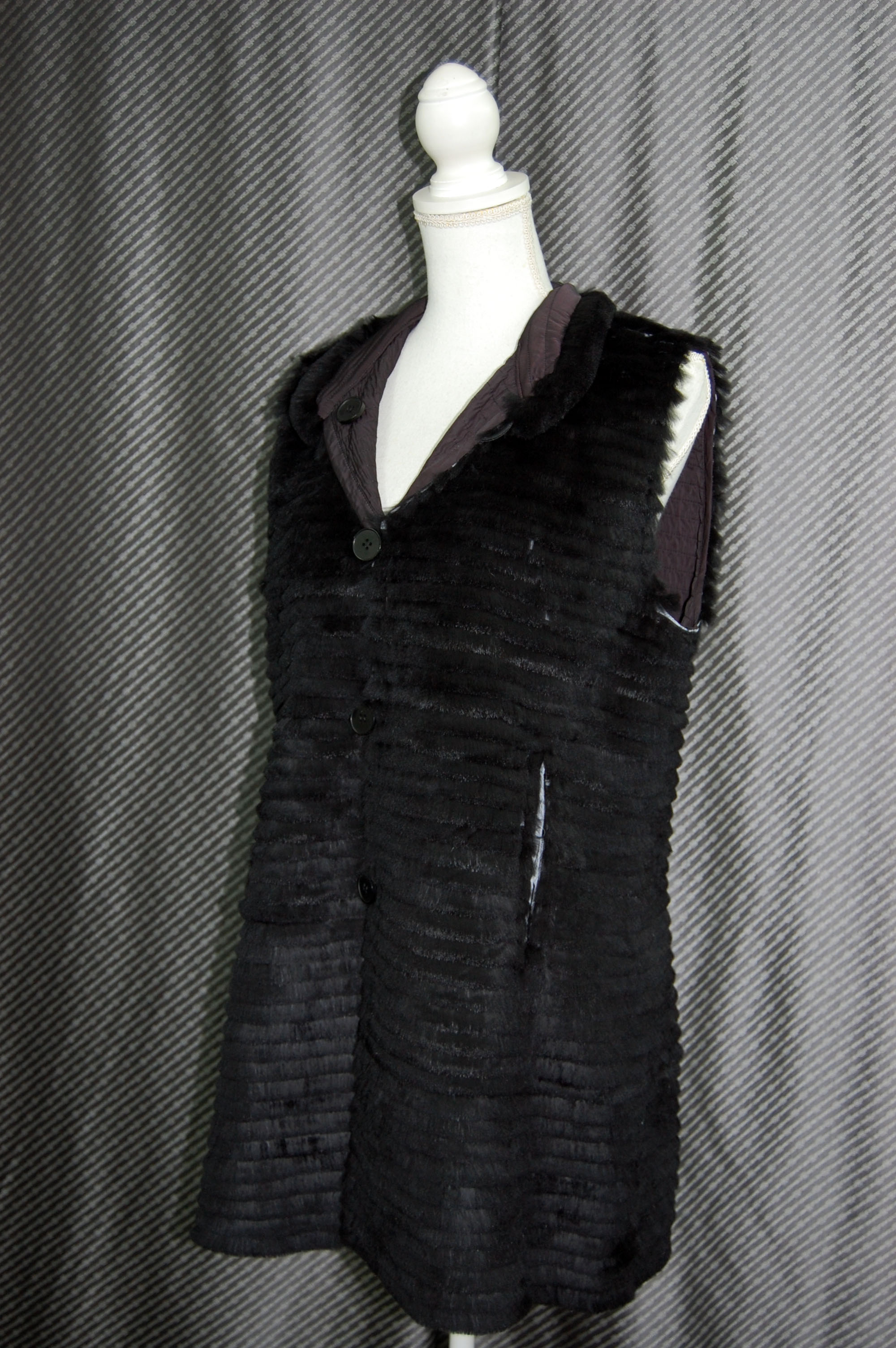 花柄プリント＆ラビットレイヤー　リバーシブルベストの画像