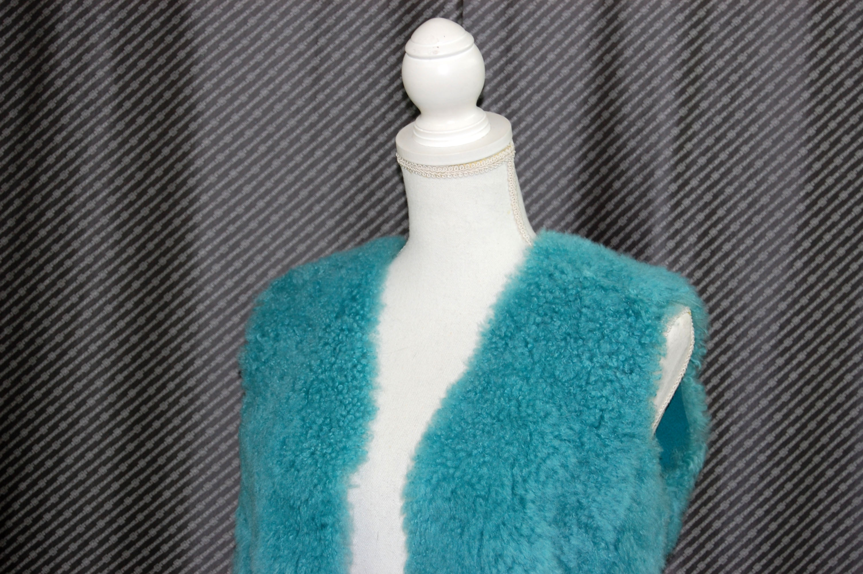 カシミヤゴート　ダブルフェイスジレの画像