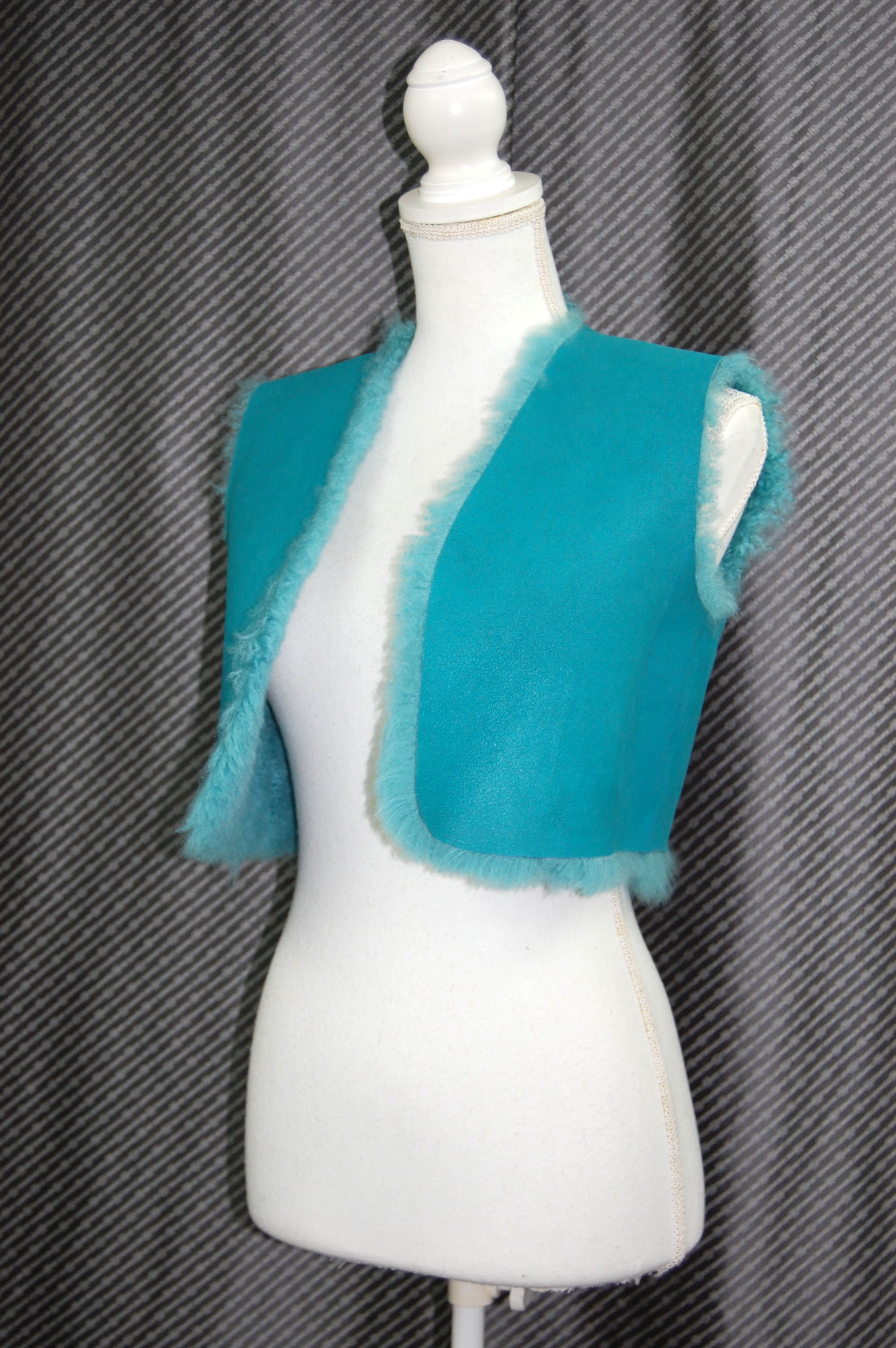 カシミヤゴート　ダブルフェイスジレの画像