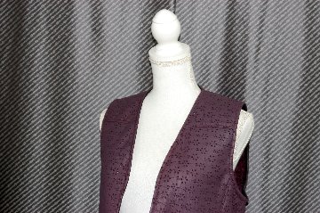 ムートンダブルフェイス　パンチングジレの画像