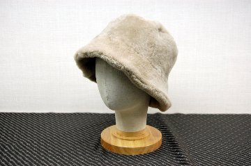 ムートン　バケットハットの画像