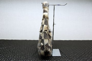 ミンク　丸型ハンドバッグの画像