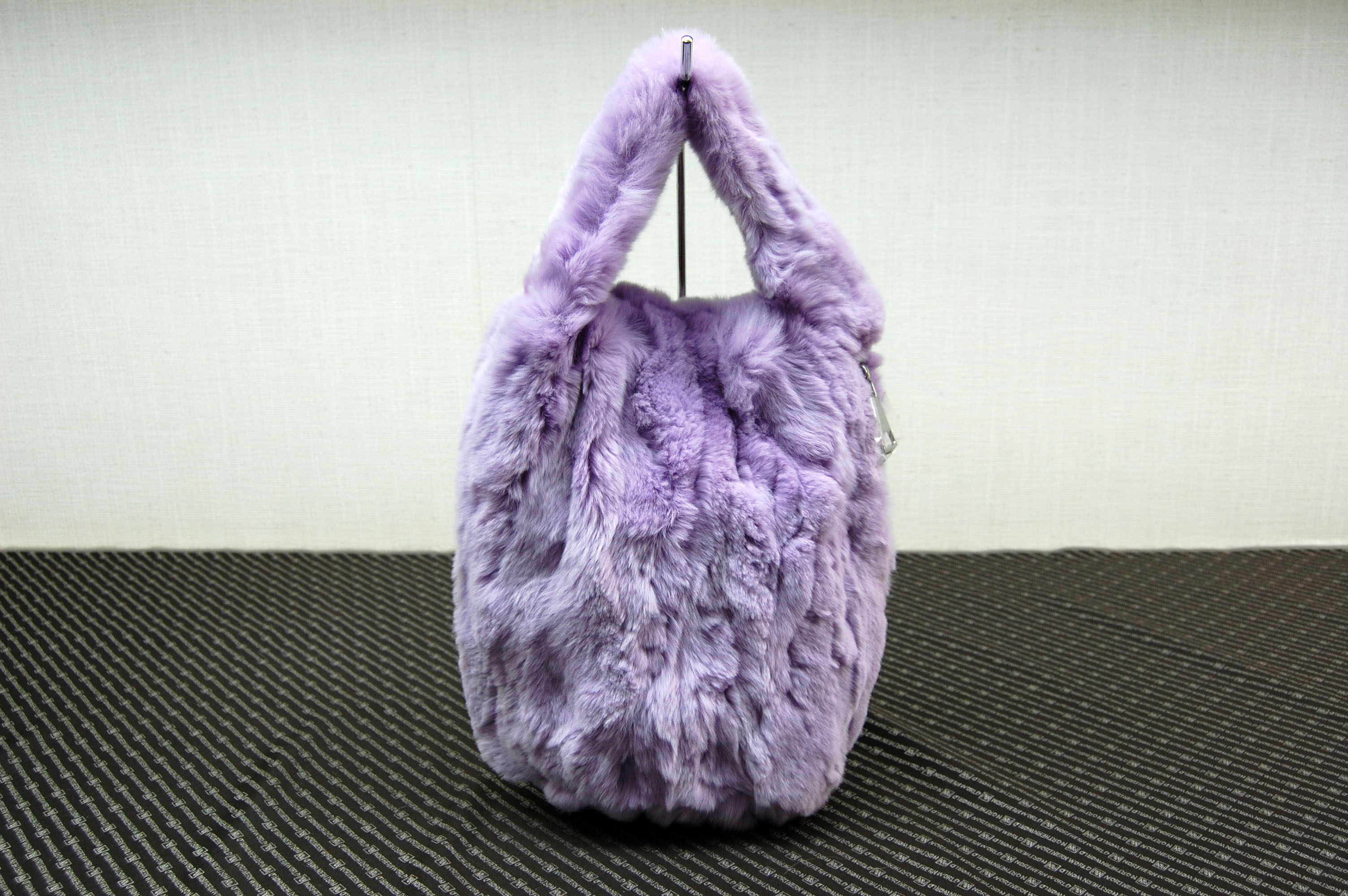 レッキスベリー　サイドファスナー縦型ハンドバッグの画像