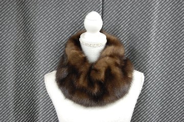 ロシアンセーブル　スヌードの画像