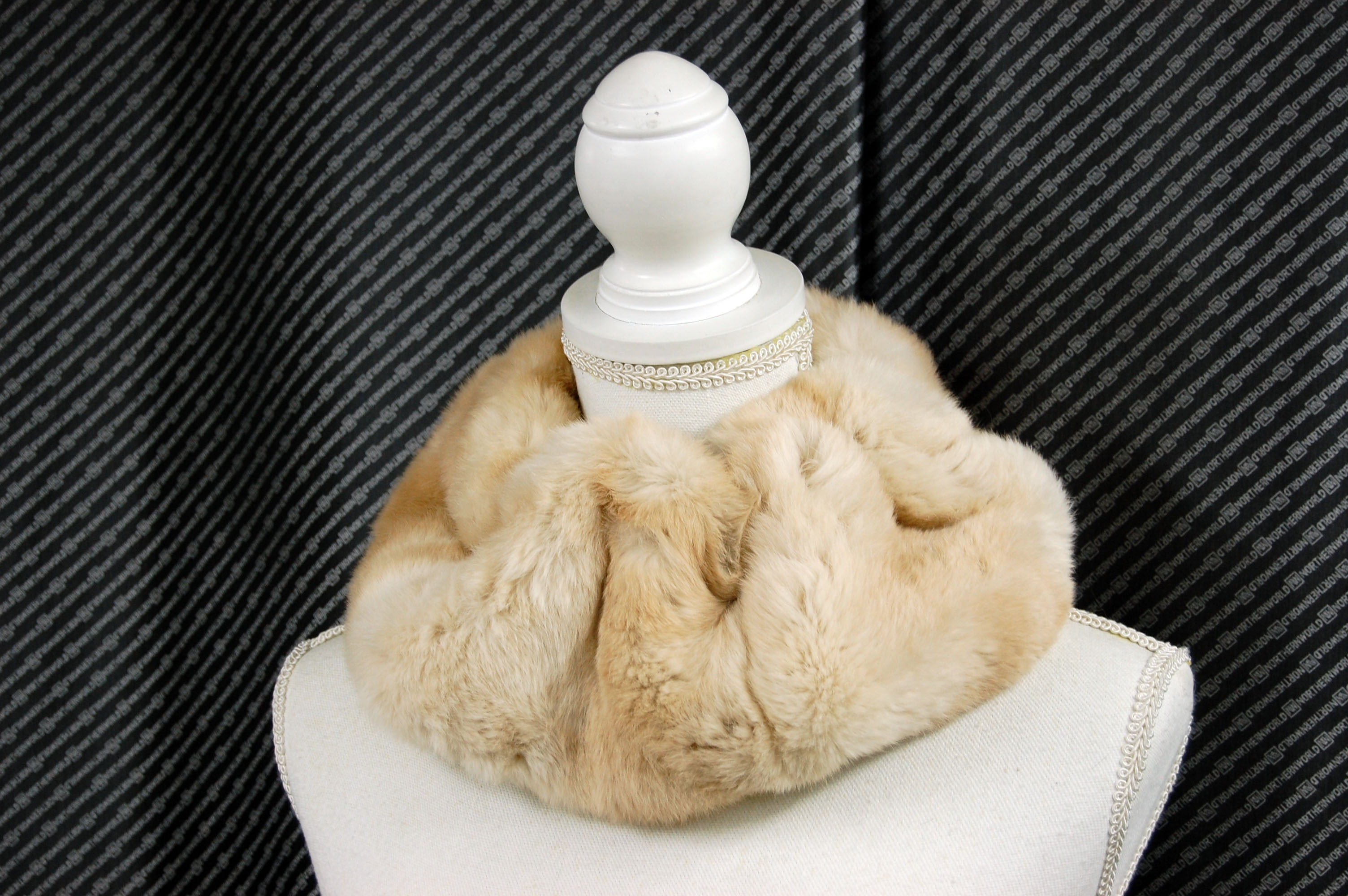 レッキス　スヌードの画像