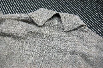 カシミヤ100％　タートルネックセーターの画像