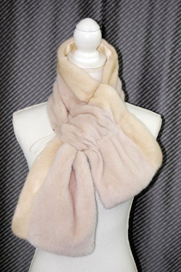 ミンク　幅広バイカラーマフラーの画像