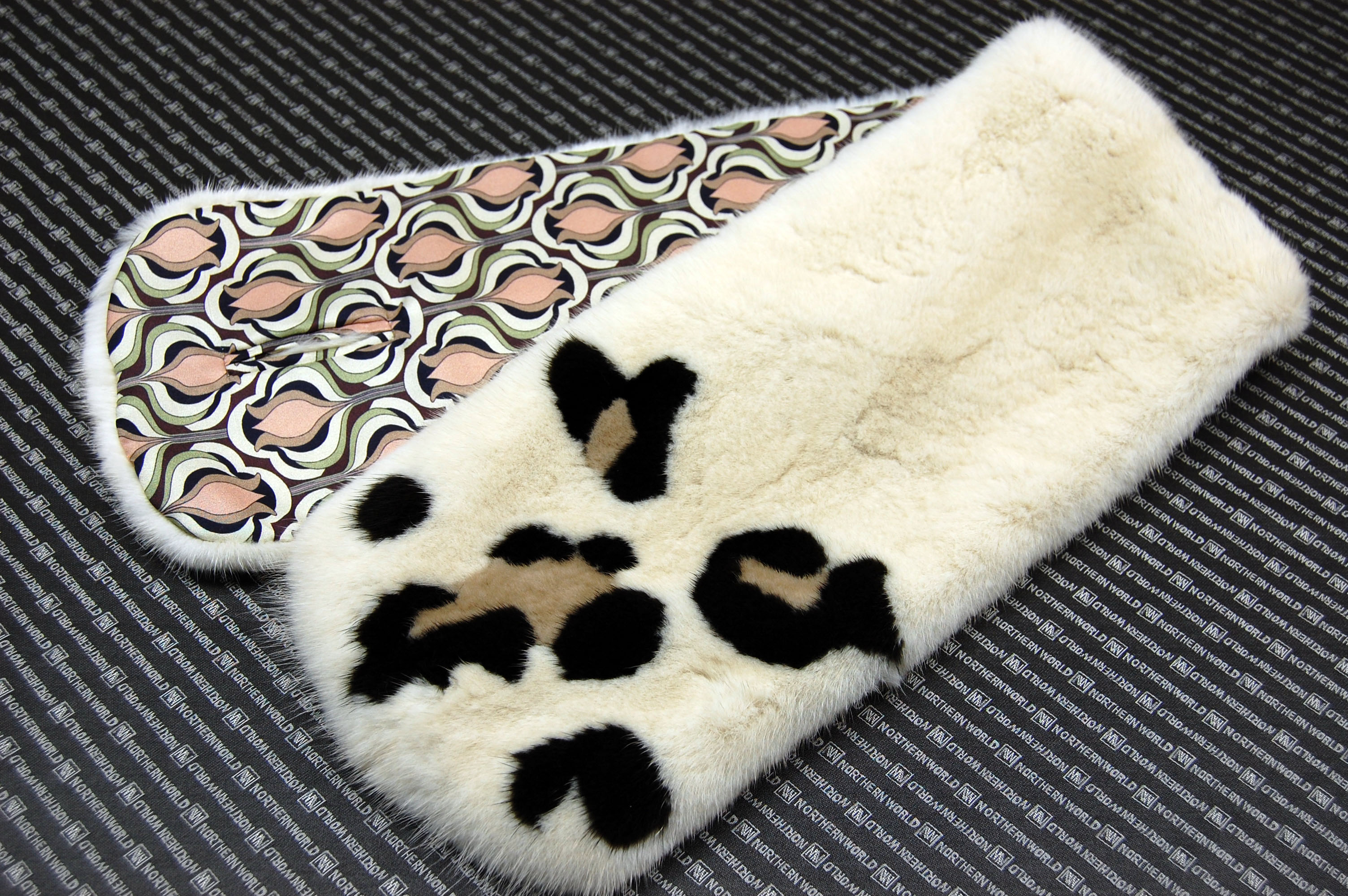 ミンク　インターシャマフラーの画像