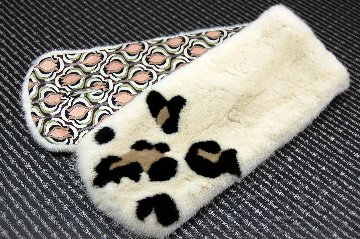 ミンク　インターシャマフラーの画像