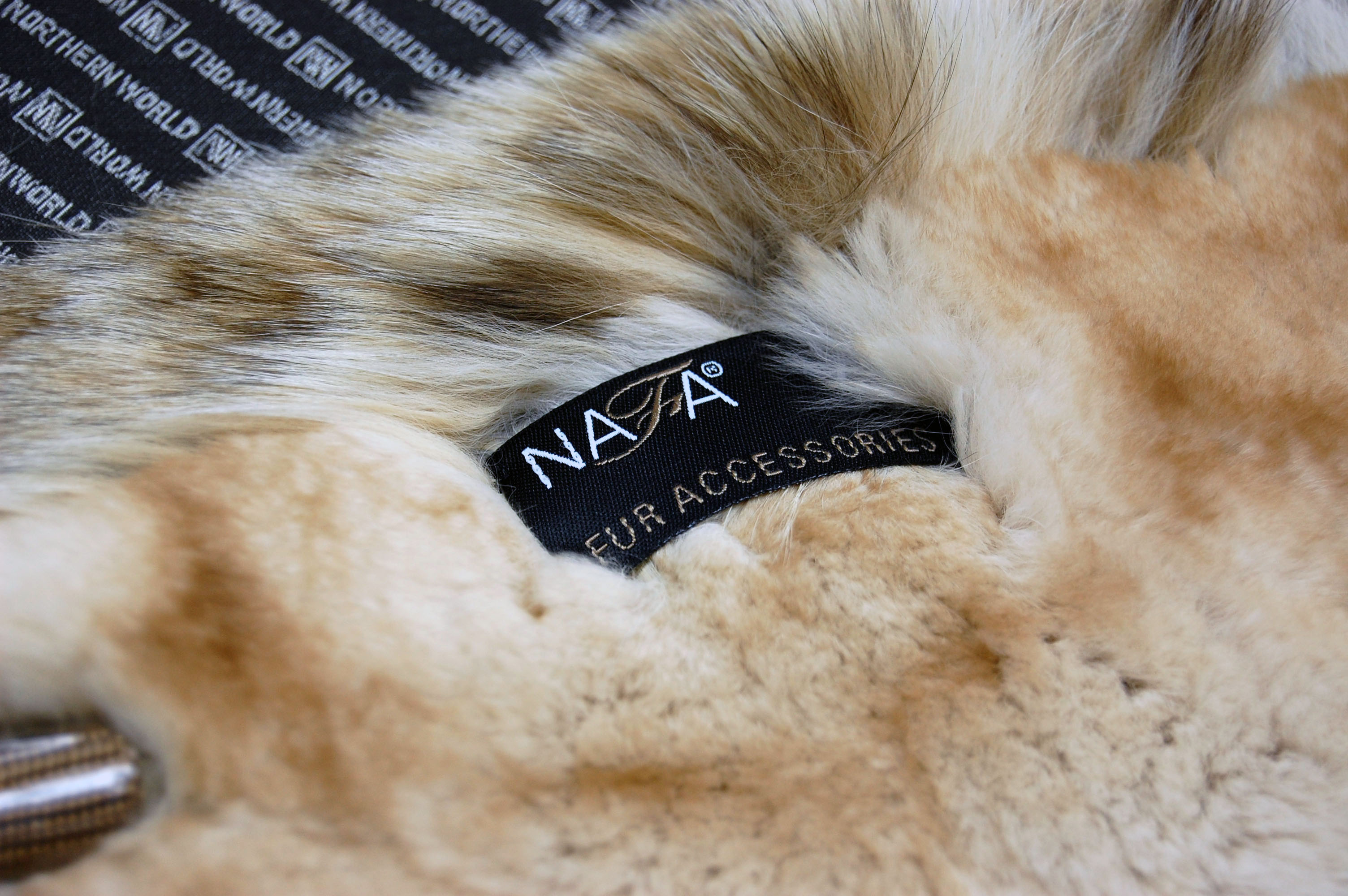 リンクスキャット＆レッキス　ダブルフェイスマフラーの画像