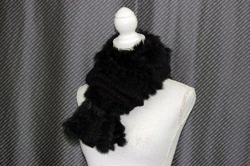 幅広ニットロングスヌード　ラビットトリムの画像