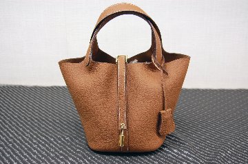 カーフレザー　インナーバッグ付バケットバッグの画像