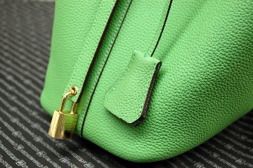 カーフレザー　インナーバッグ付バケットバッグの画像